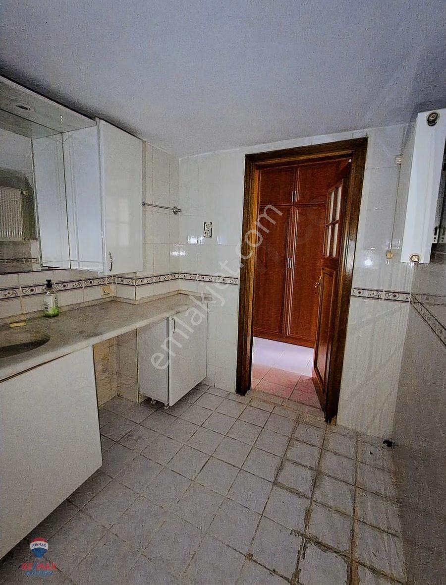 Mükemmel Konumda Bakımlı 3+1 - Görsel 9