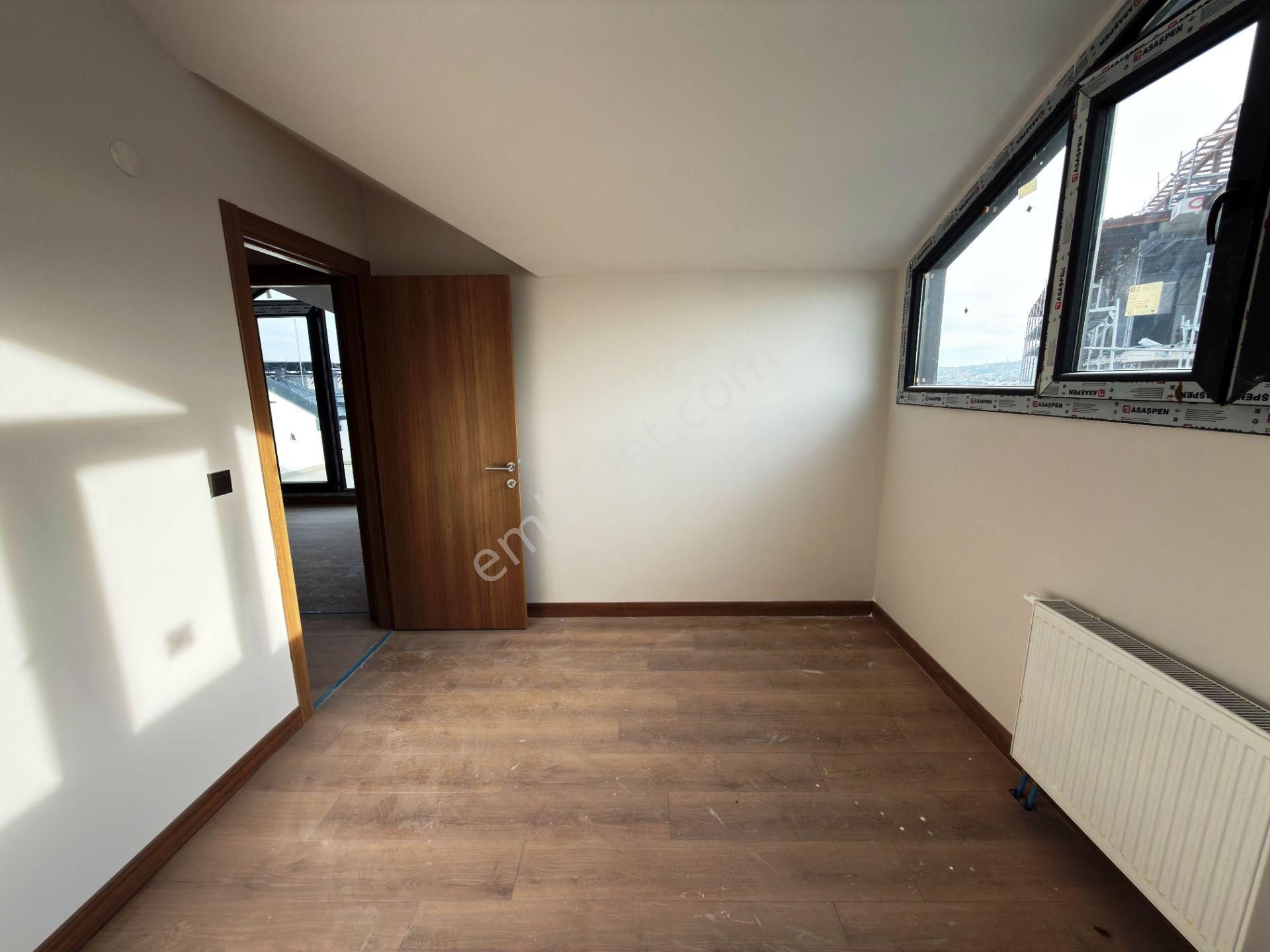 Kandilli Toki Özevim Sitesinde Sıfır 3 Banyolu 129m2 Kiralık 3+1 - Görsel 17