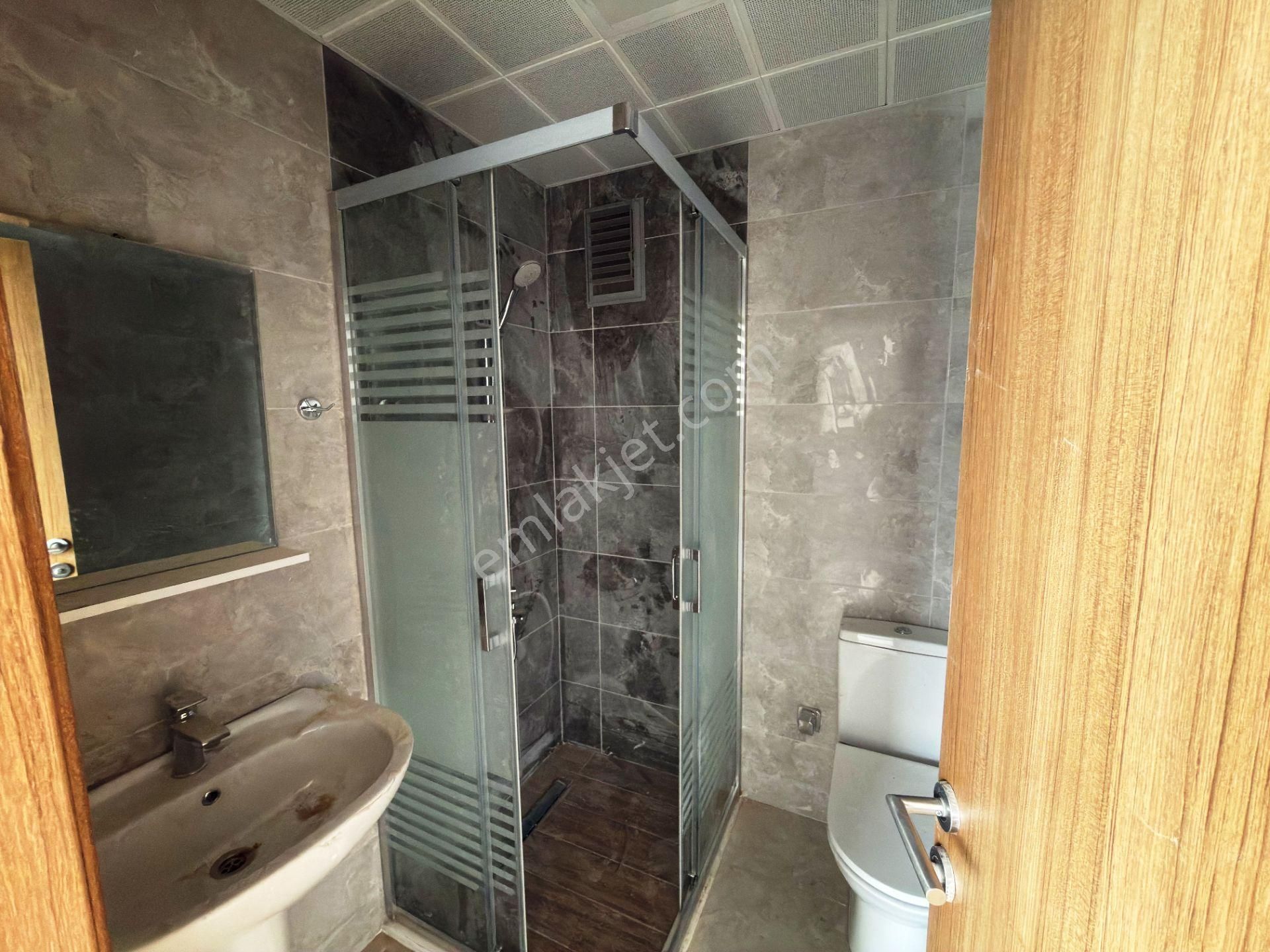 Kandilli Toki Özevim Sitesinde Sıfır 3 Banyolu 129m2 Kiralık 3+1 - Görsel 21