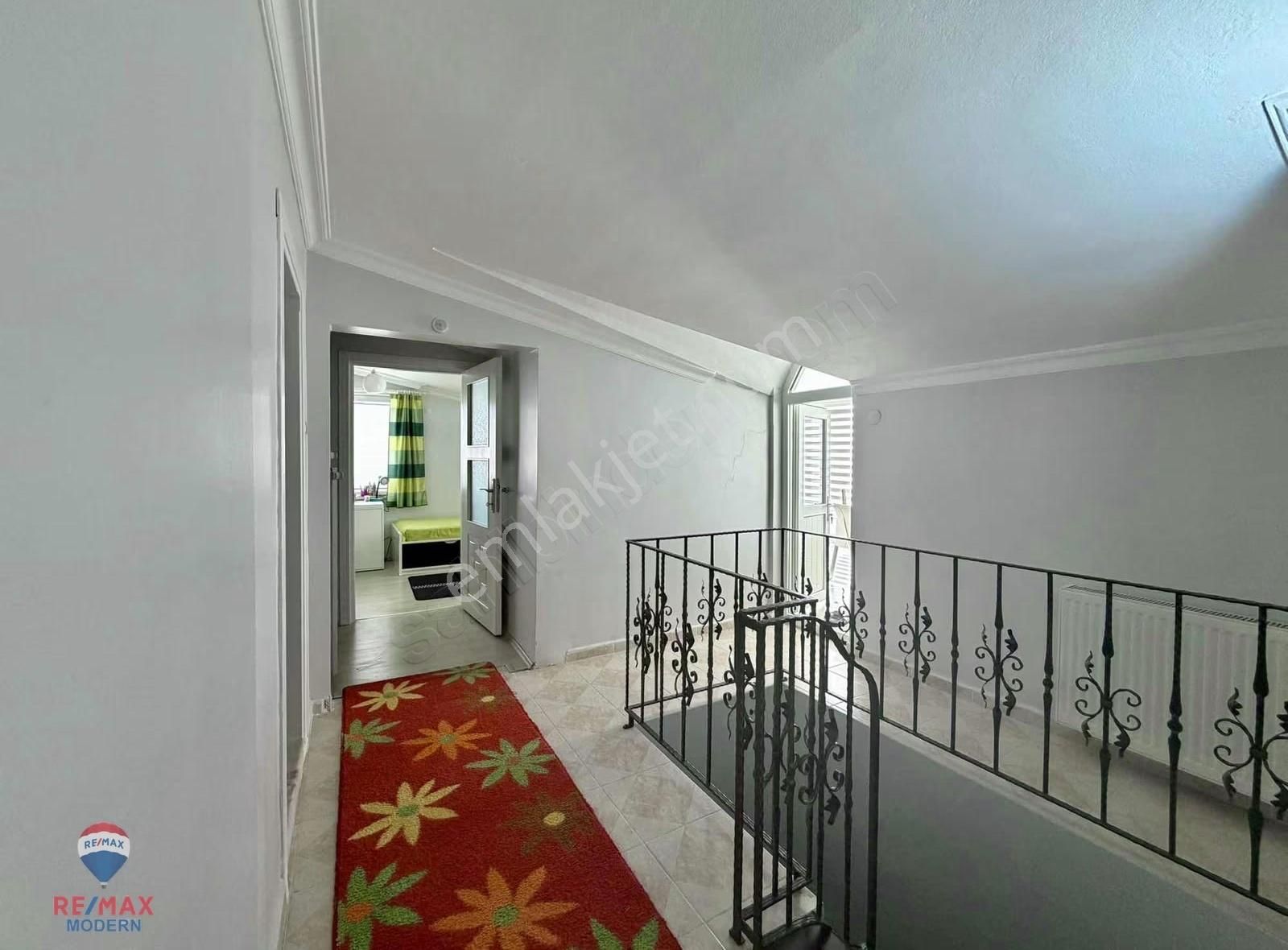 Atakum'da Sahile Çok Yakın Satılık 4+1 Tertemiz Dubleks - Görsel 7