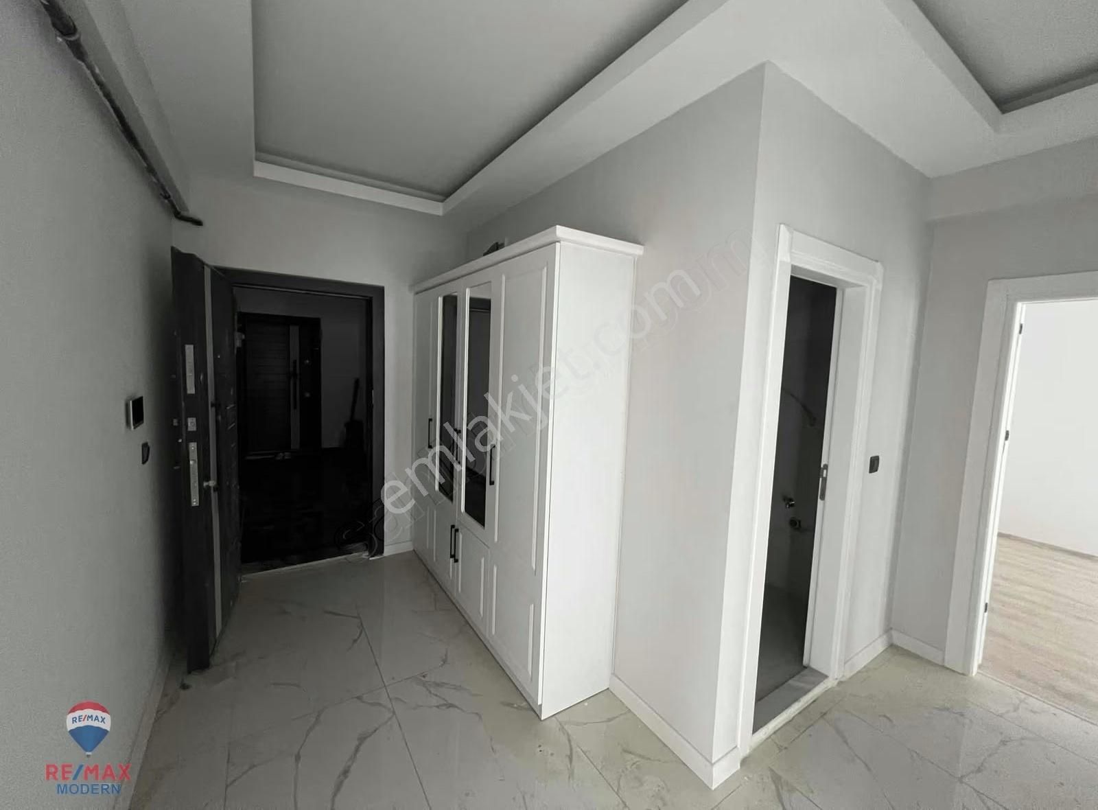 Celal Dinlenmez'den 2+1 110 M2 Satılık - Görsel 23