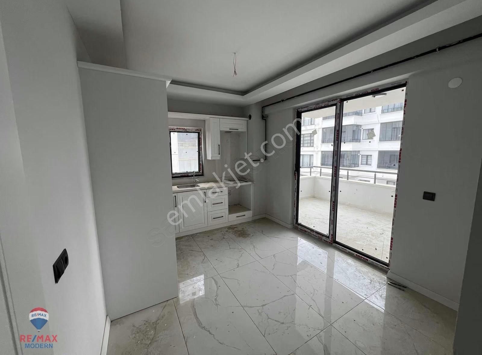 Celal Dinlenmez'den 2+1 110 M2 Satılık - Görsel 8