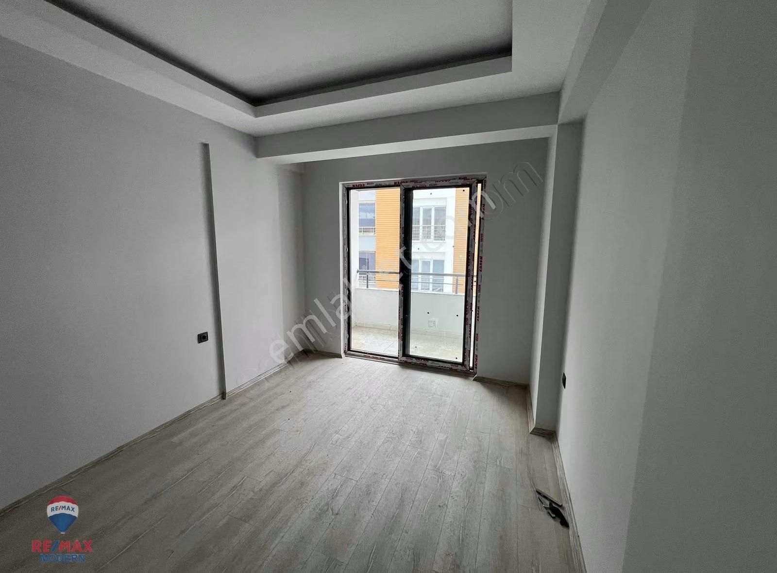 Celal Dinlenmez'den 2+1 110 M2 Satılık - Görsel 30