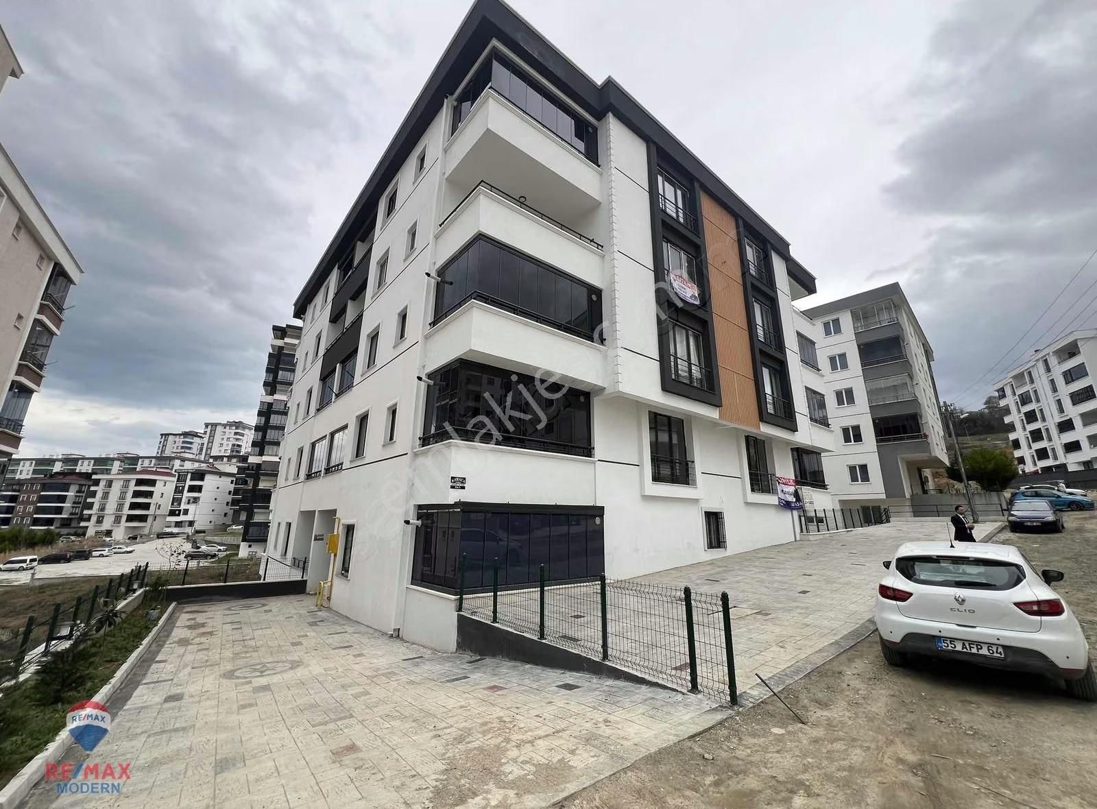 Celal Dinlenmez'den 2+1 110 M2 Satılık - Görsel 28