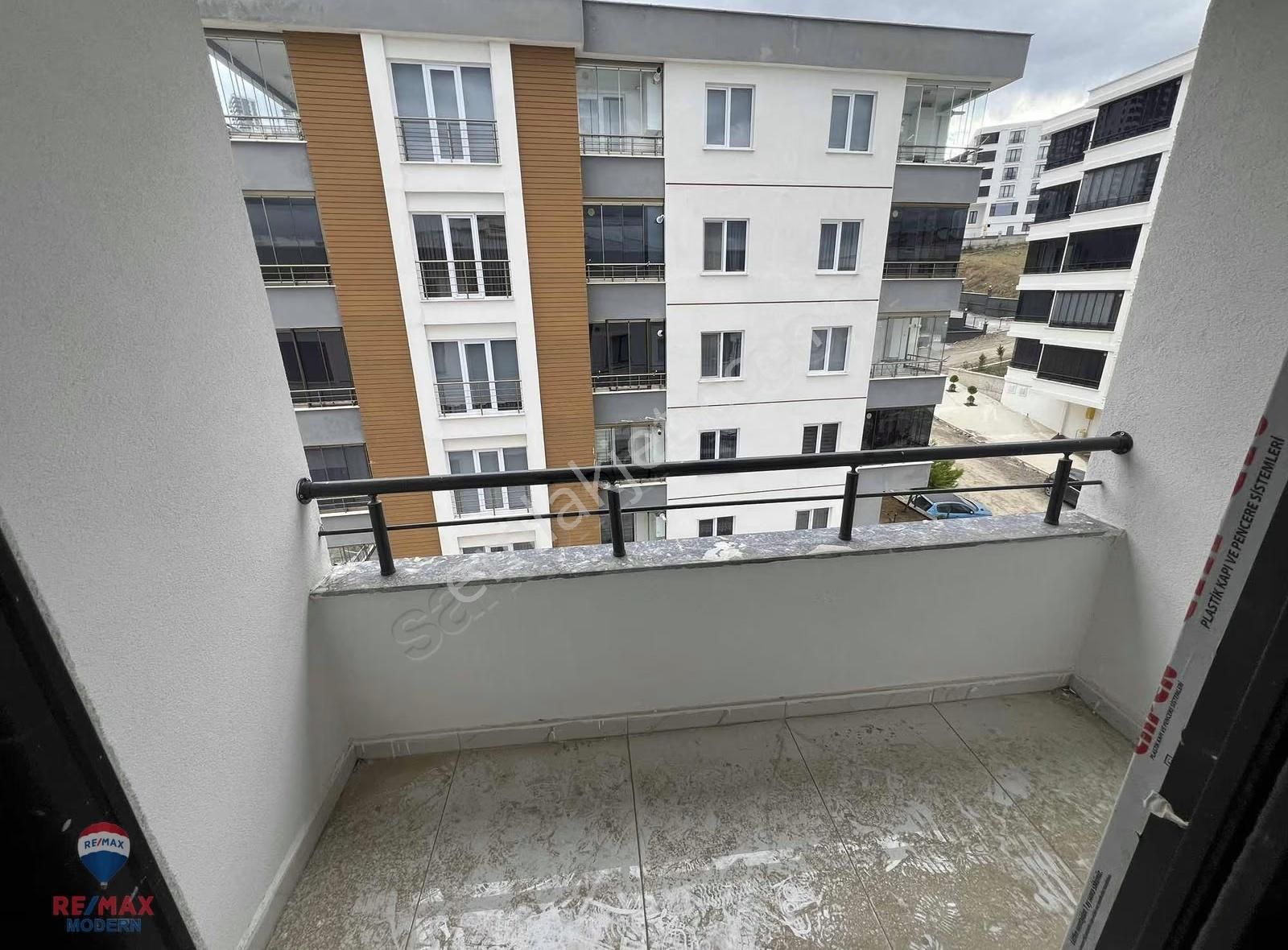 Celal Dinlenmez'den 2+1 110 M2 Satılık - Görsel 10