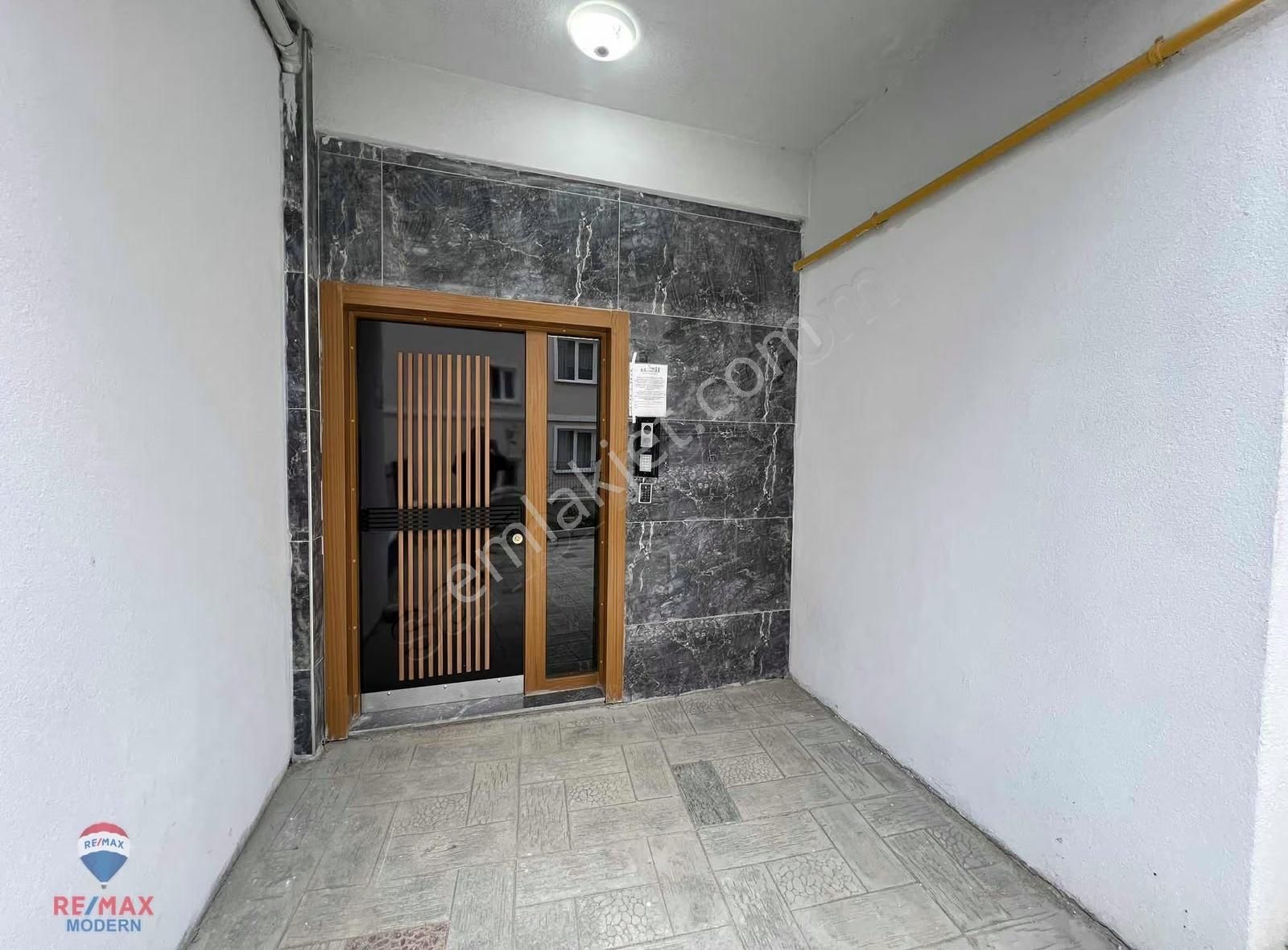 Celal Dinlenmez'den 2+1 110 M2 Satılık - Görsel 6