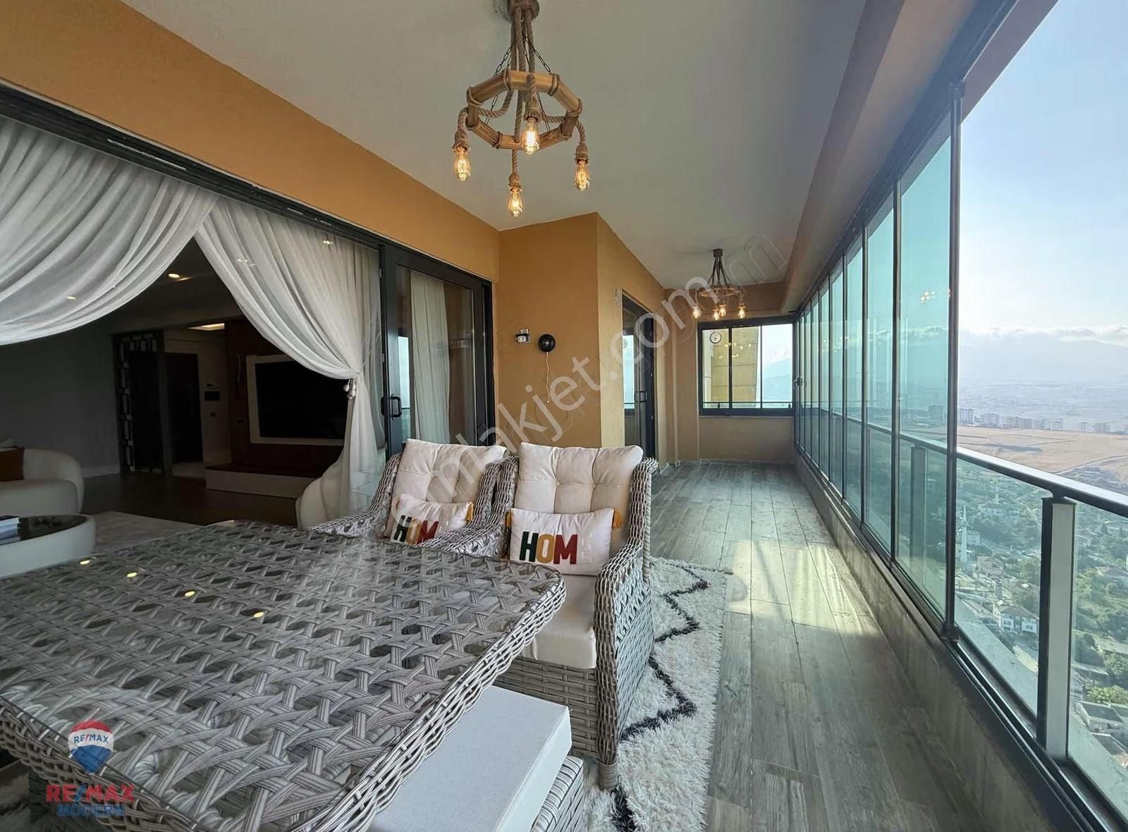 Satılık | Moon Tower'da Sitenin Ve Şehrin En Özel 3+1 Dairesi - Görsel 3