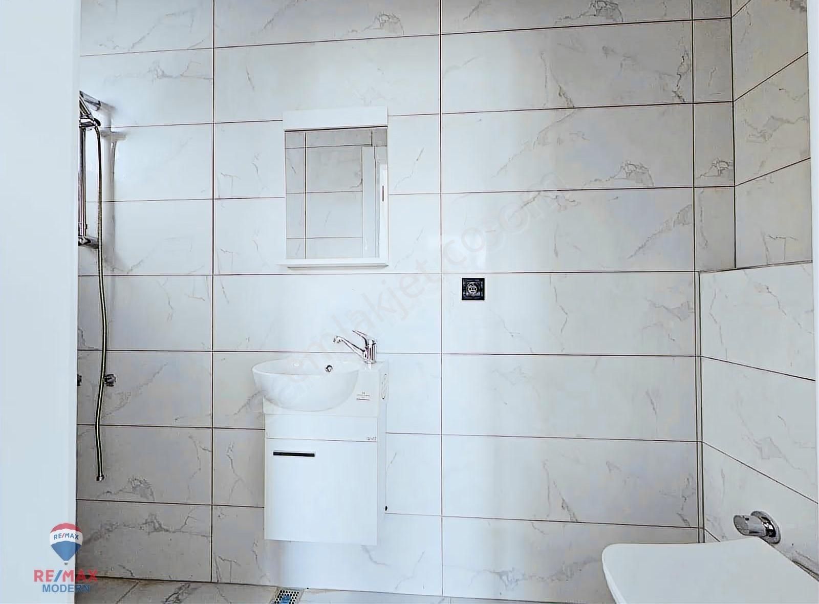 Yazlık Tadında Denize Yakın Satılık 2+1 Daire - Görsel 8