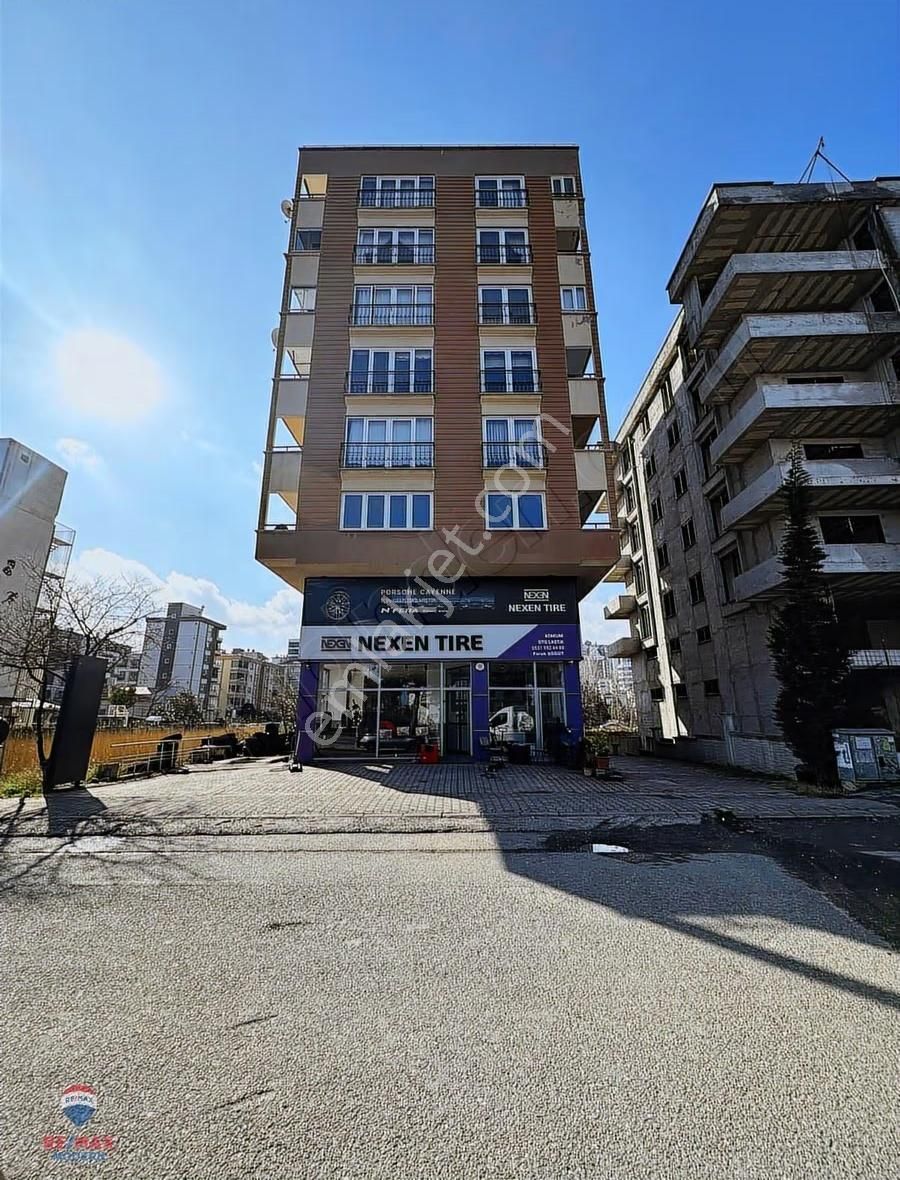 Mükemmel Konumda Sahile Yakın 3+1 Daire