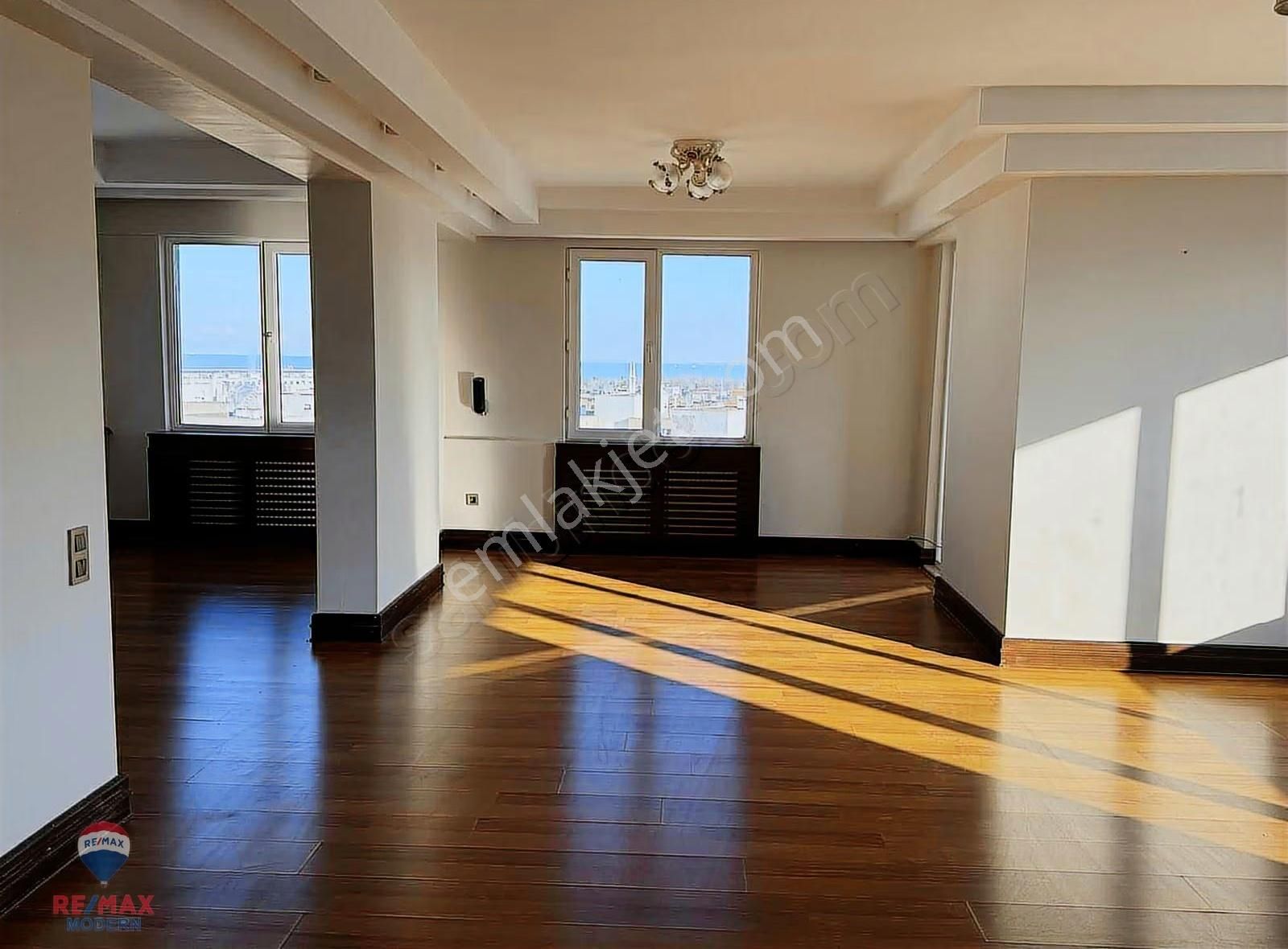 Asuman Mütevellioğlu'ndan İlkadım'da Satılık 3+1 Daire