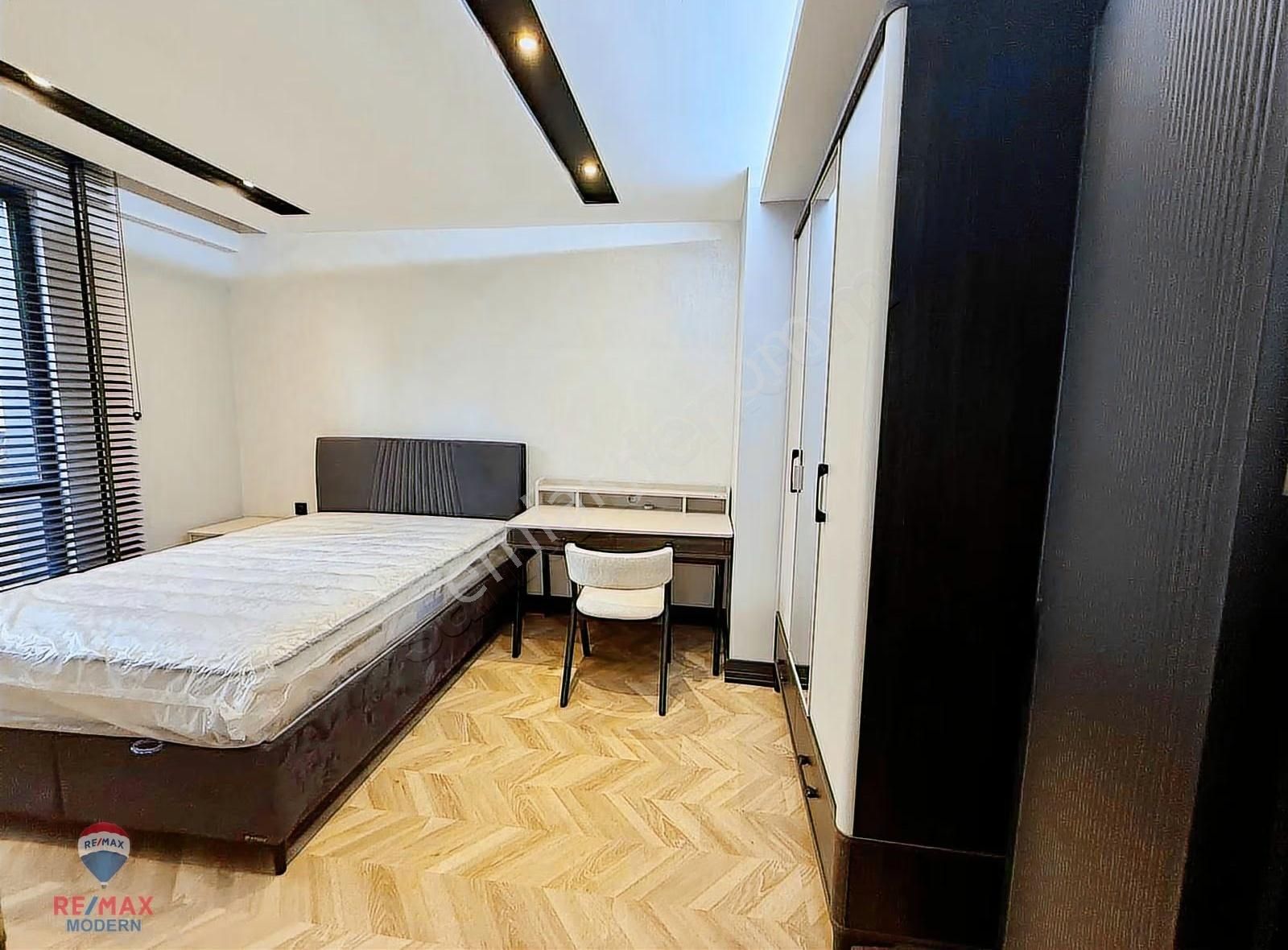 Asuman Mütevellioğlu'ndan Merkezi Lokasyonda A+ Kalite 1+1 Daire - Görsel 14