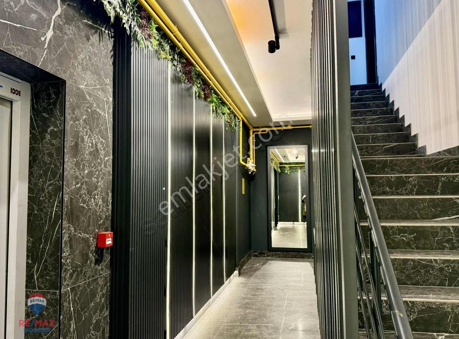 Asuman Mütevellioğlu'ndan Merkezi Lokasyonda A+ Kalite 1+1 Daire - Görsel 34