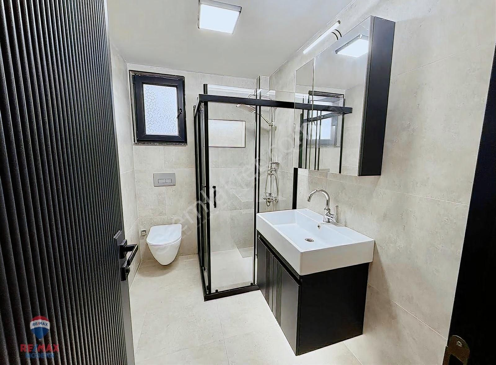 Asuman Mütevellioğlu'ndan Merkezi Lokasyonda A+ Kalite 1+1 Daire - Görsel 11