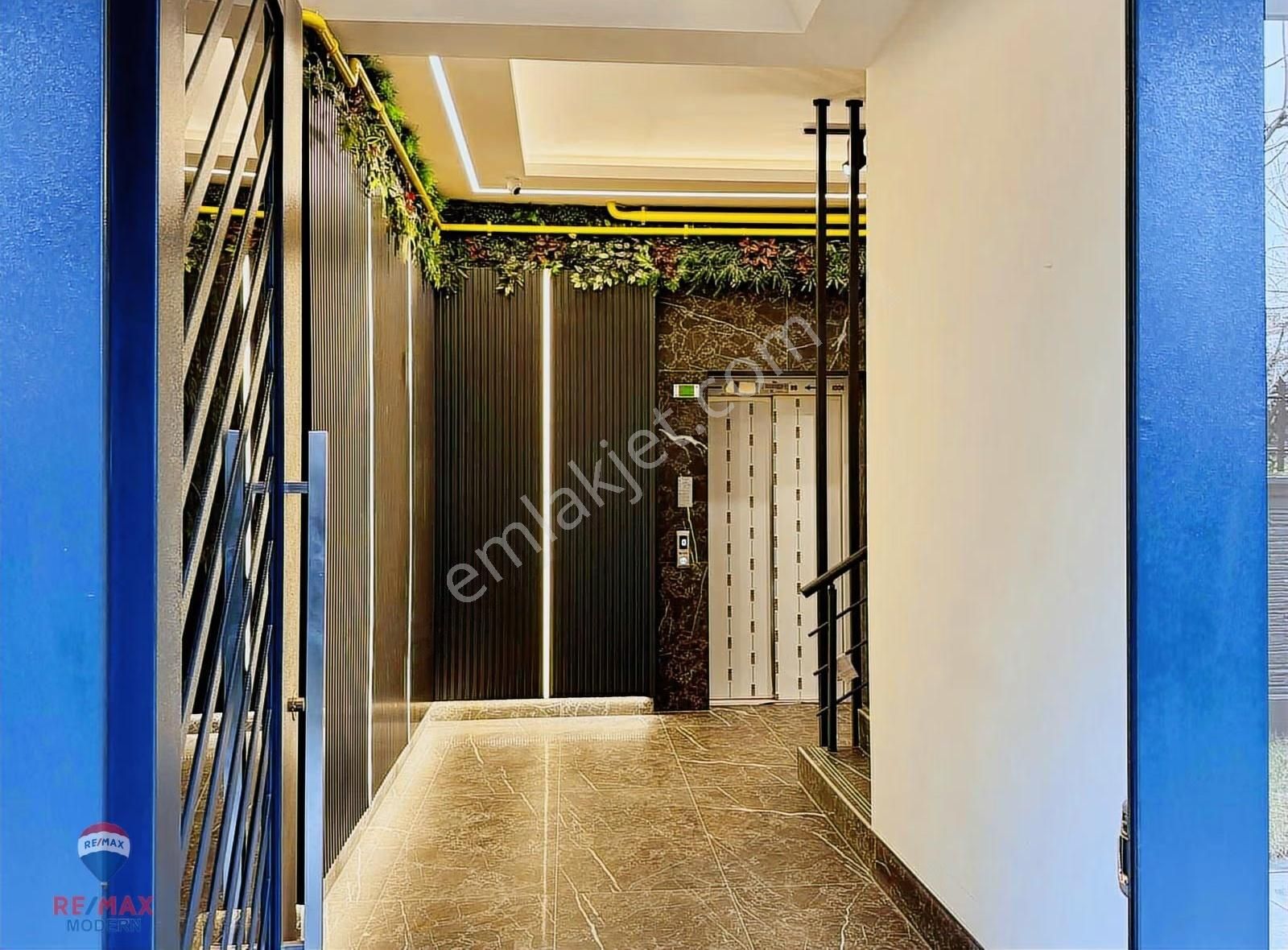 Asuman Mütevellioğlu'ndan Merkezi Lokasyonda A+ Kalite 1+1 Daire - Görsel 10