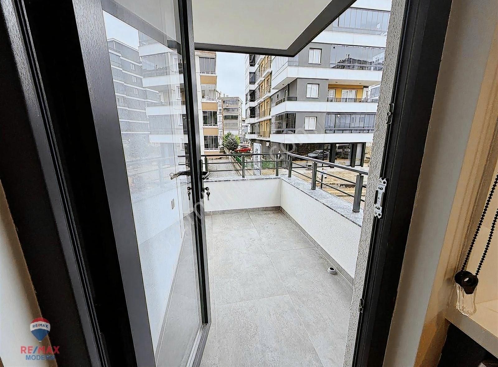 Asuman Mütevellioğlu'ndan Merkezi Lokasyonda A+ Kalite 1+1 Daire - Görsel 19