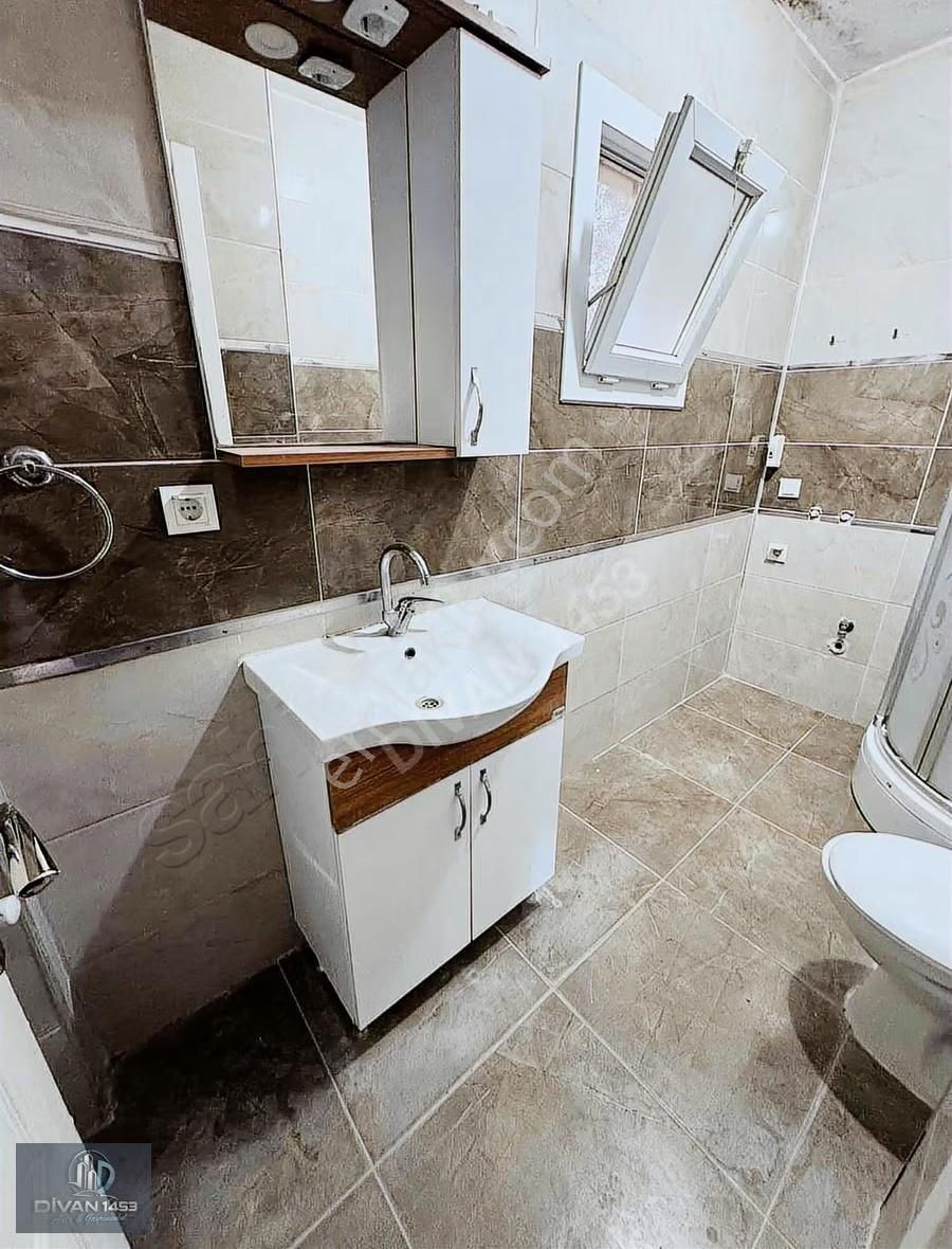 Urla Merkezde Doğalgazlı Geniş 1+1 - Görsel 2