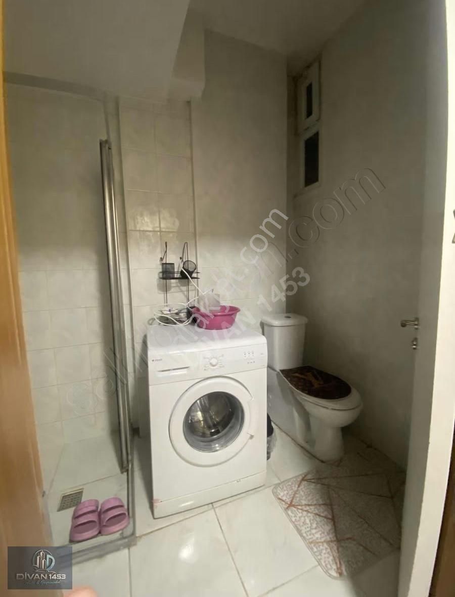 Fırsat Laleli Ve Aksaray Tramvay Ortasında Cadde De 2 Ayrı Daire - Görsel 23