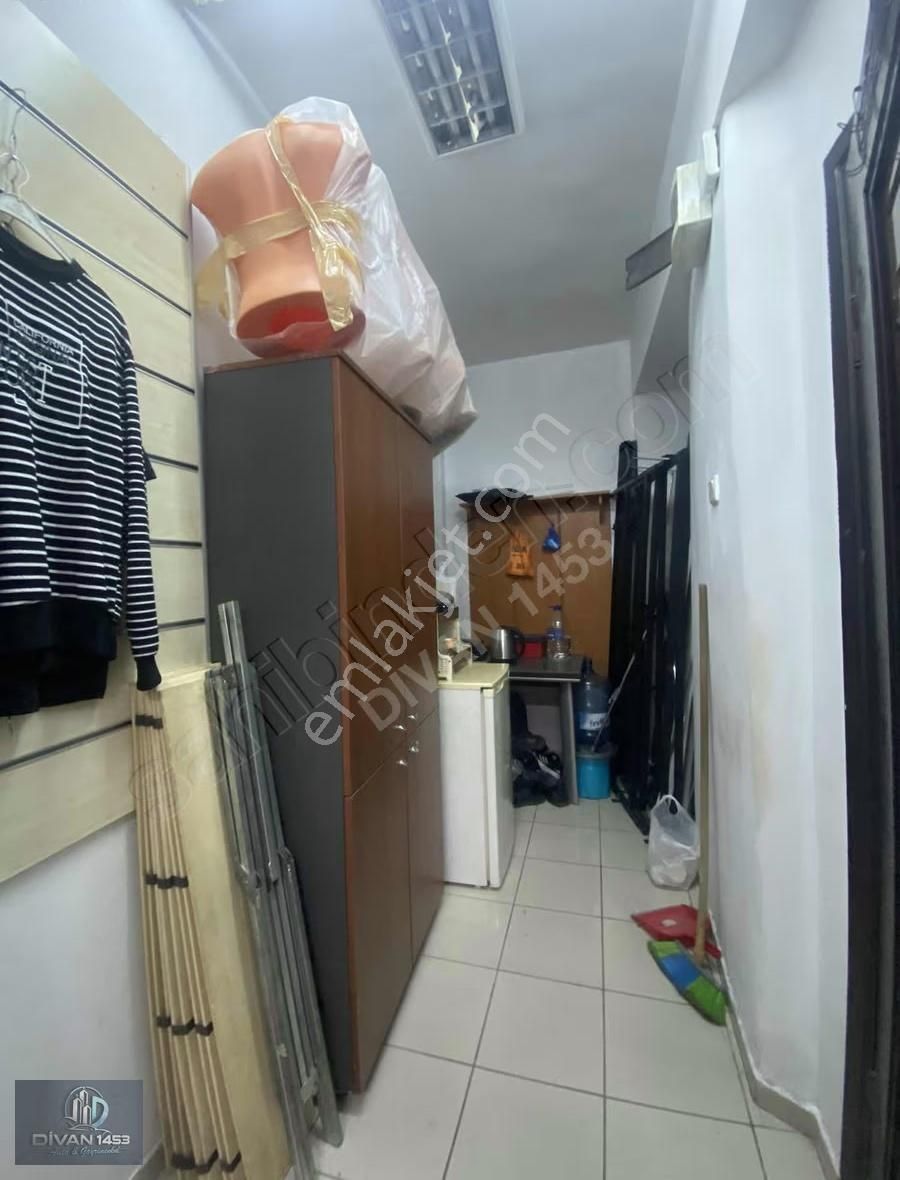 Fırsat Laleli Ve Aksaray Tramvay Ortasında Cadde De 2 Ayrı Daire - Görsel 14