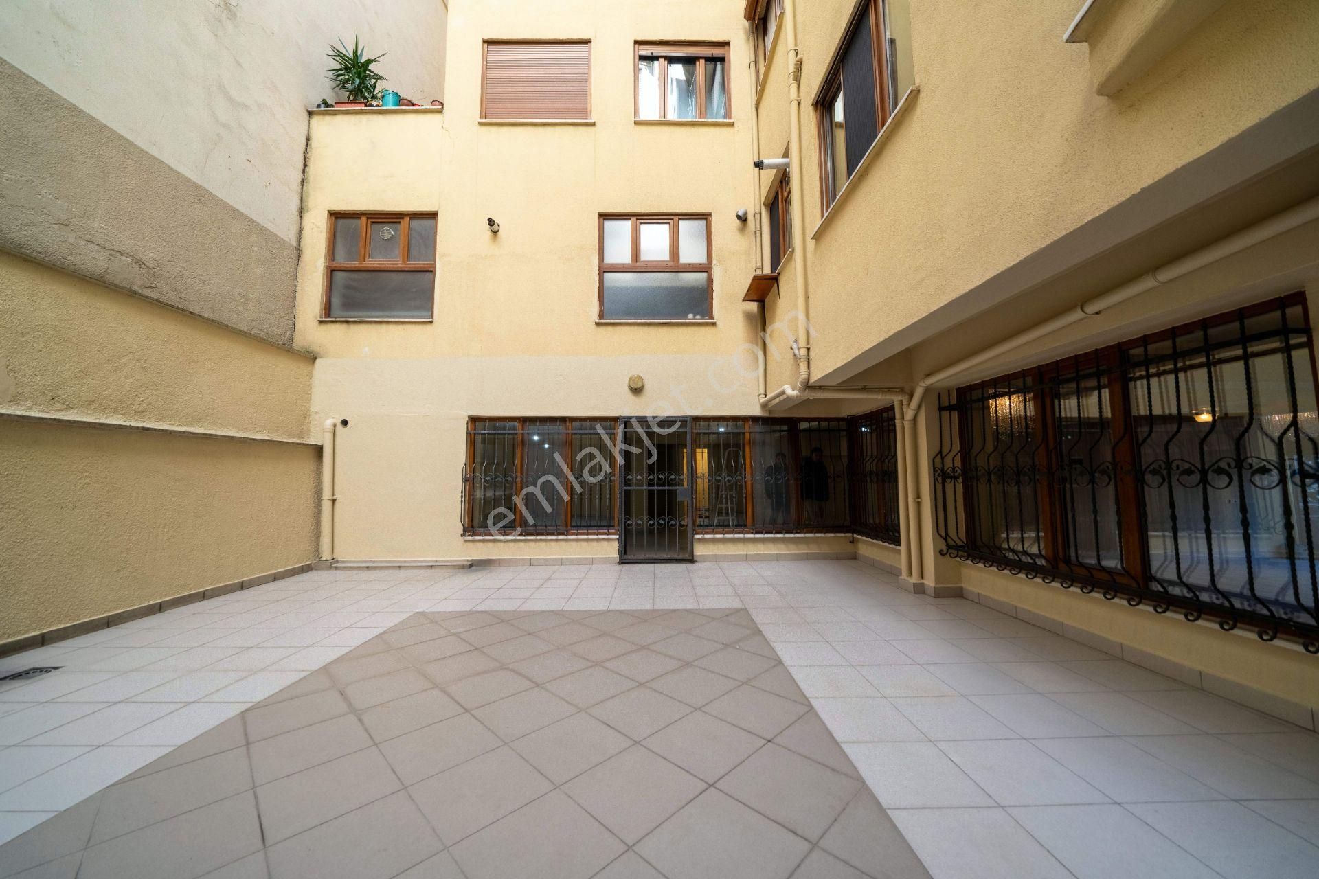 Göktürk Cadde Üstü 210m2 Yeni Bina Otoparklı Wcli Kiralık Dükkan - Görsel 12