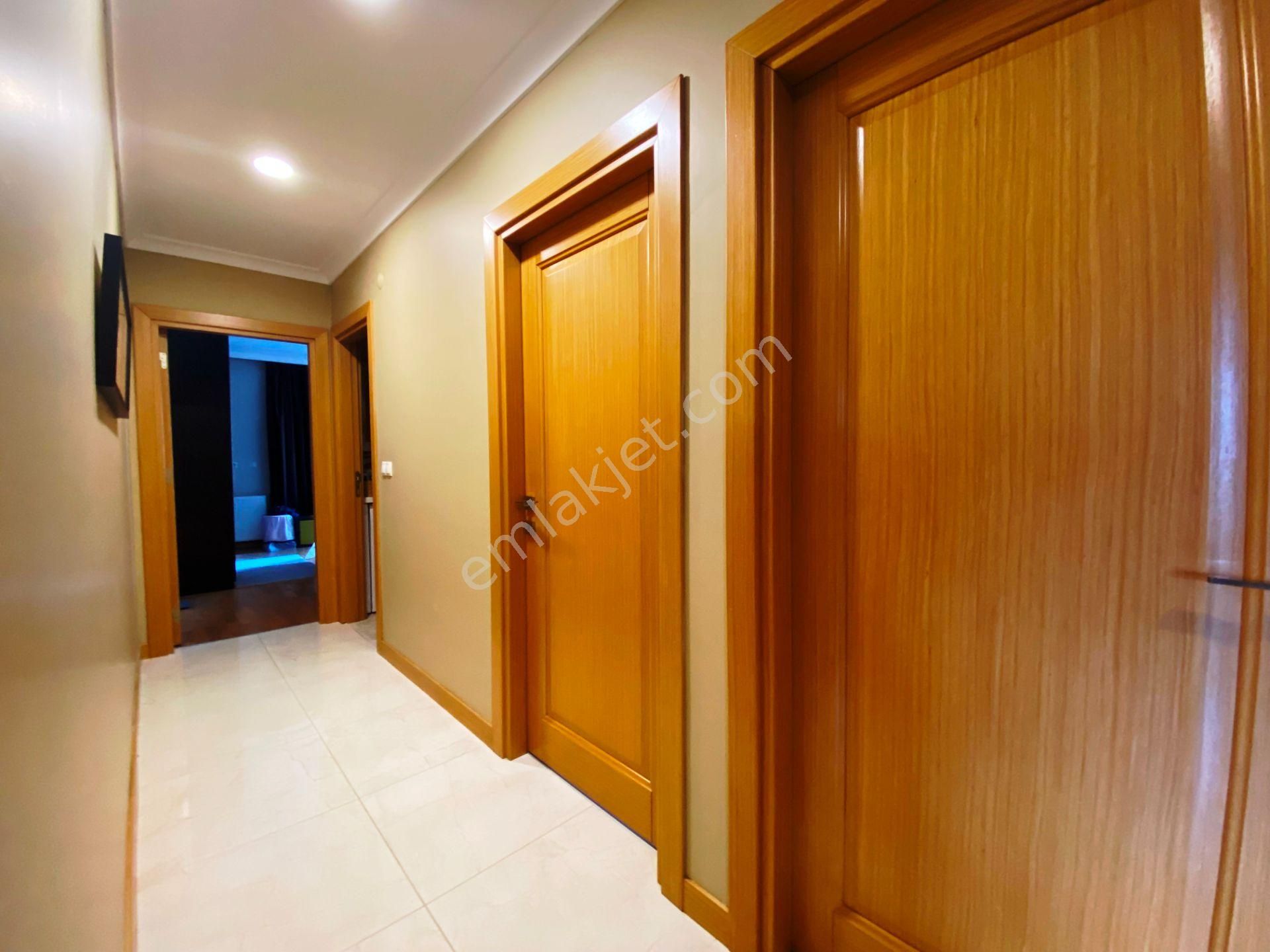 Caddebostan 2014 Yapım İskanlı 9.kat 3 Banyolu 280m2 Satılık 6+2 - Görsel 20