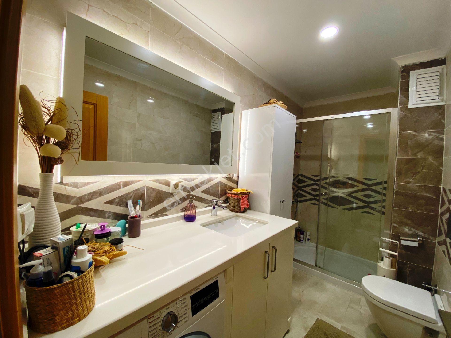Caddebostan 2014 Yapım İskanlı 9.kat 3 Banyolu 280m2 Satılık 6+2 - Görsel 25