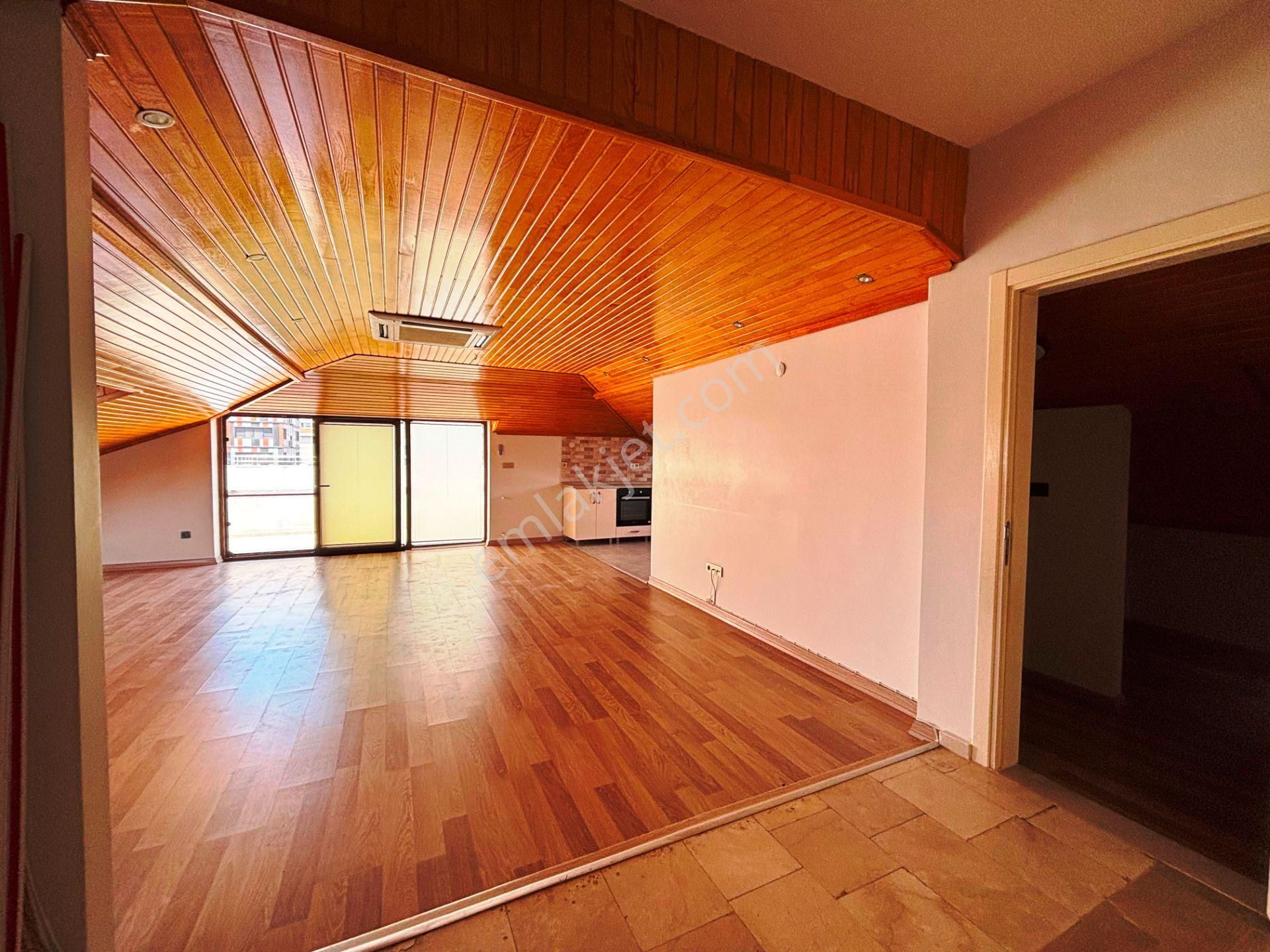 Caddebostan 2014 Yapım İskanlı 9.kat 3 Banyolu 280m2 Satılık 6+2 - Görsel 10