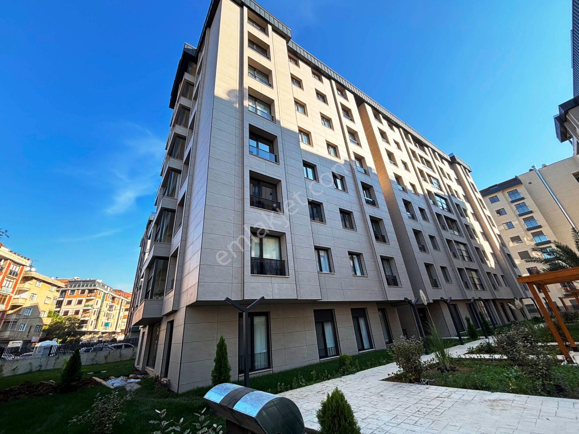 Pendik Sahile 500 Metre Sıfır Sitede 2 Banyolu 2.kat Kiralık 3+1 - Görsel 30