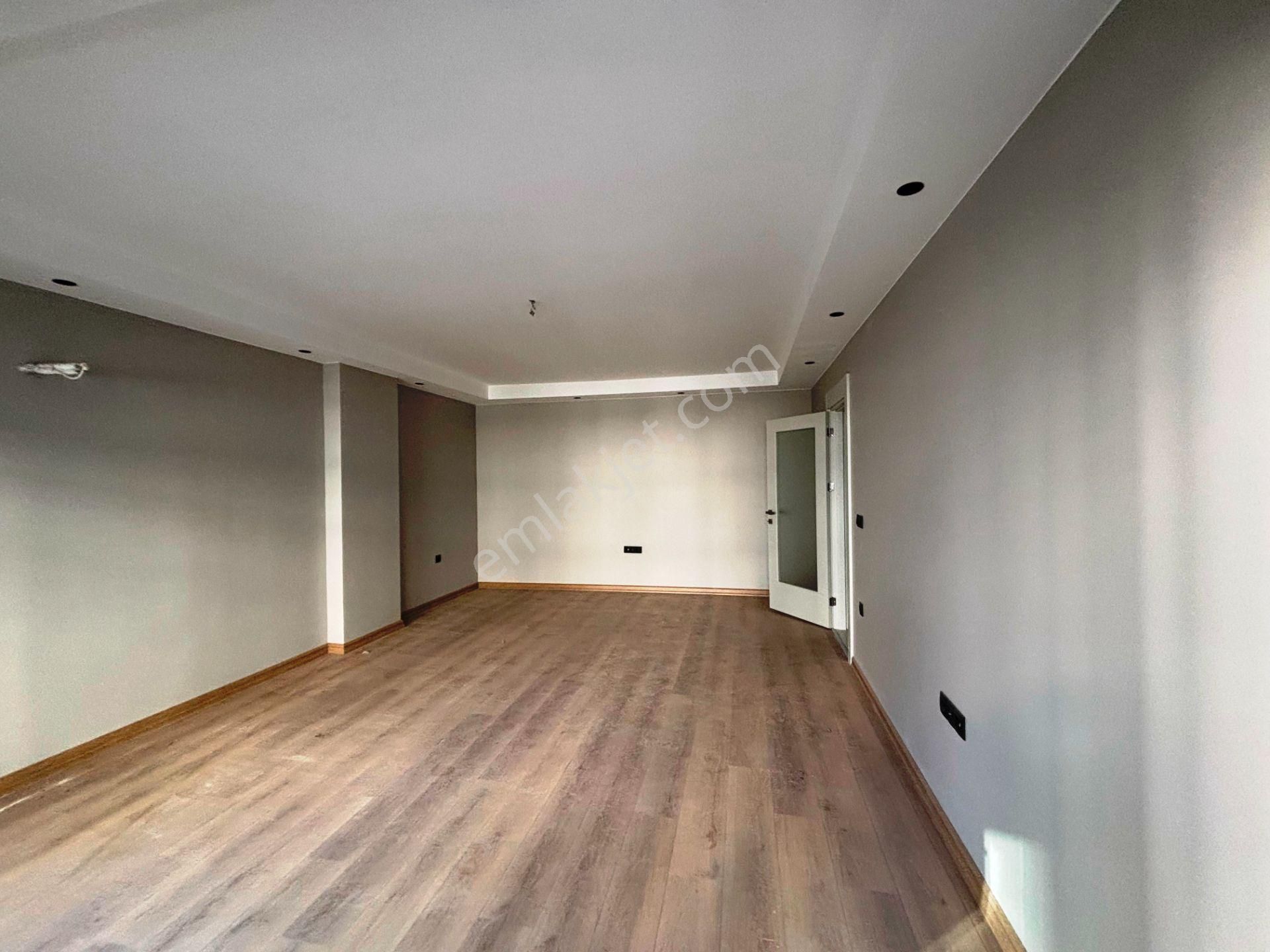 Pendik Sahile 500 Metre Sıfır Sitede 2 Banyolu 2.kat Kiralık 3+1 - Görsel 4