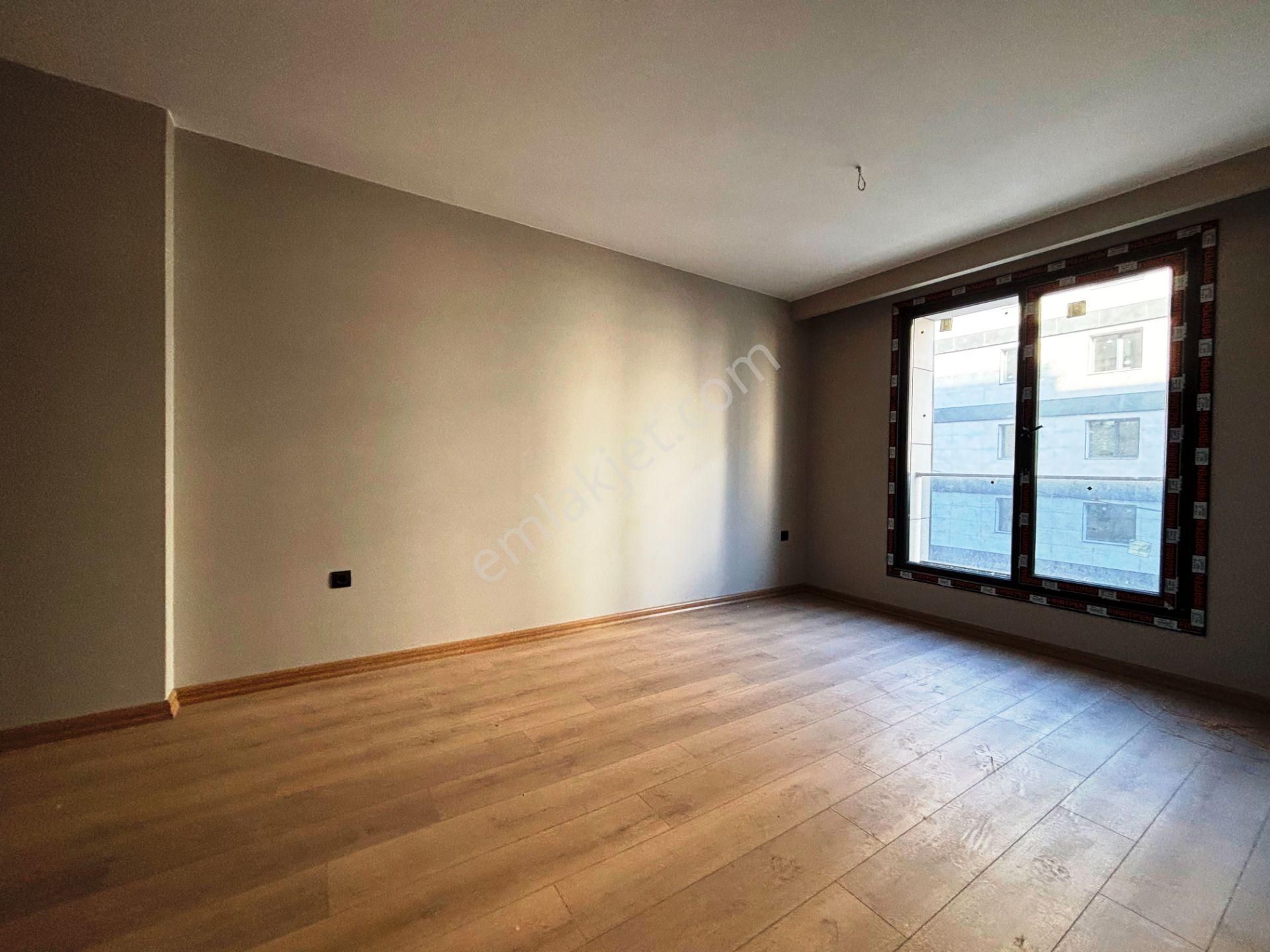 Pendik Sahile 500 Metre Sıfır Sitede 2 Banyolu 2.kat Kiralık 3+1 - Görsel 6