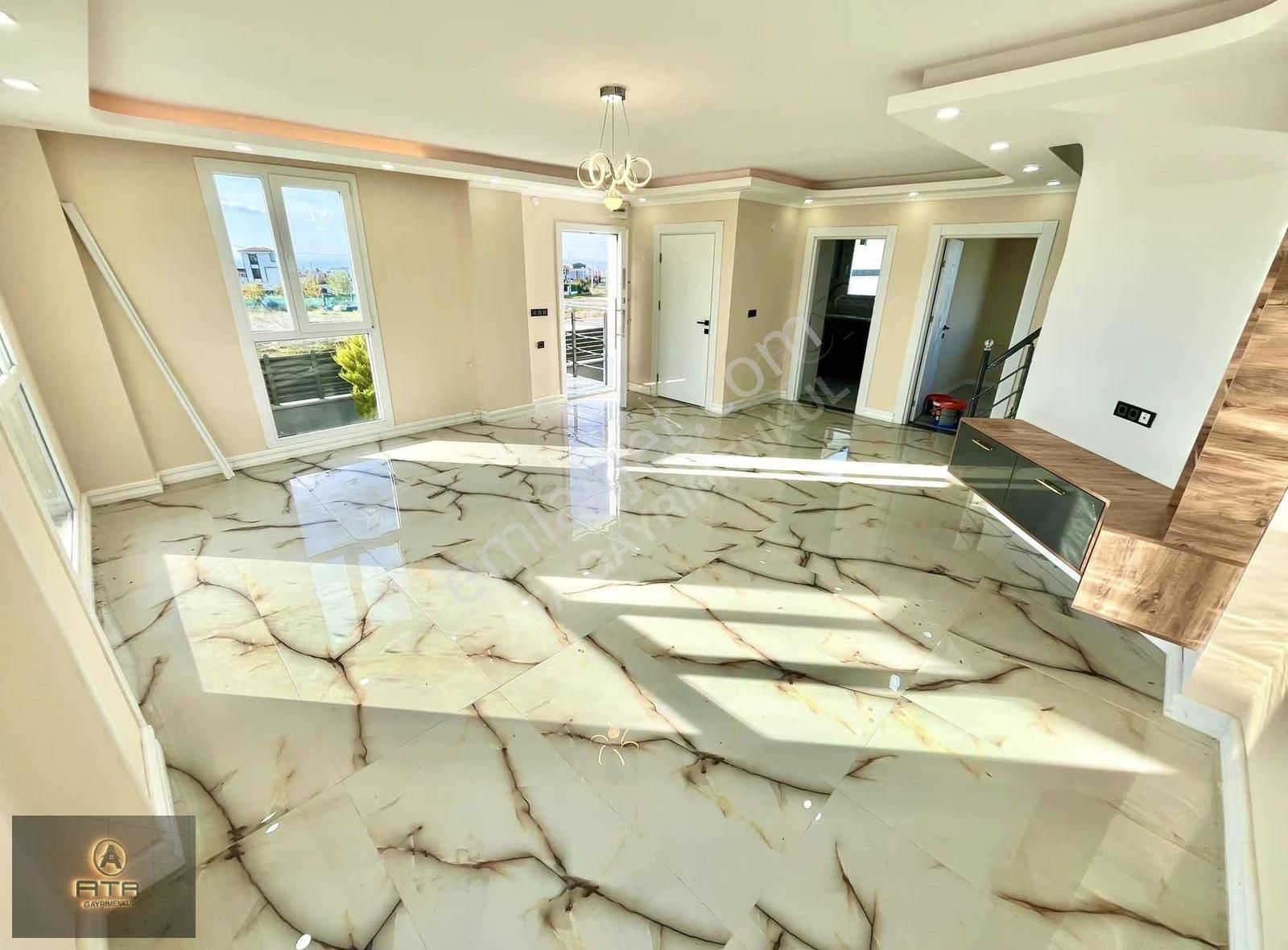 ^havuzlu & Lüx Dizayn & Tam Müstakil İskanlı 6+1 Emsalsiz Villa^ - Görsel 12