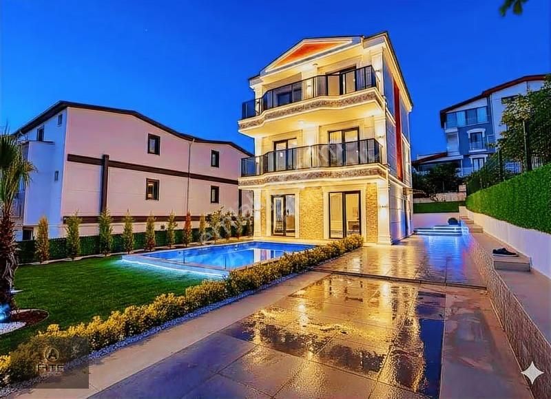 ^^denize 2. Villa Adalar Manzaralı Emsali Yok!!! Yalı Tadında^^