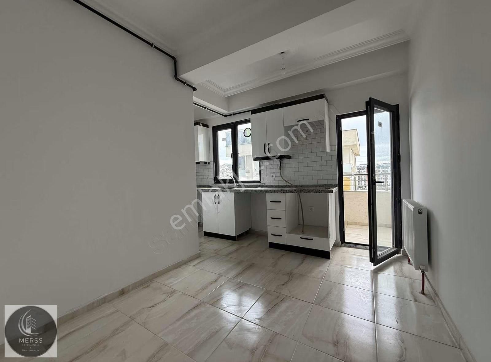 Sultanbeyli Mimarsinan Da İki 4+2 Üst Dubleks Daire Satılıktır - Görsel 24