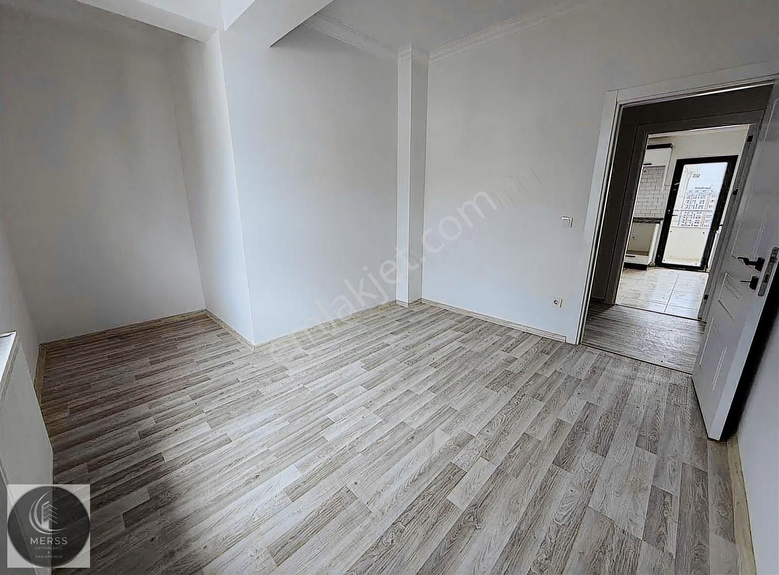 Sultanbeyli Mimarsinan Da İki 4+2 Üst Dubleks Daire Satılıktır - Görsel 17