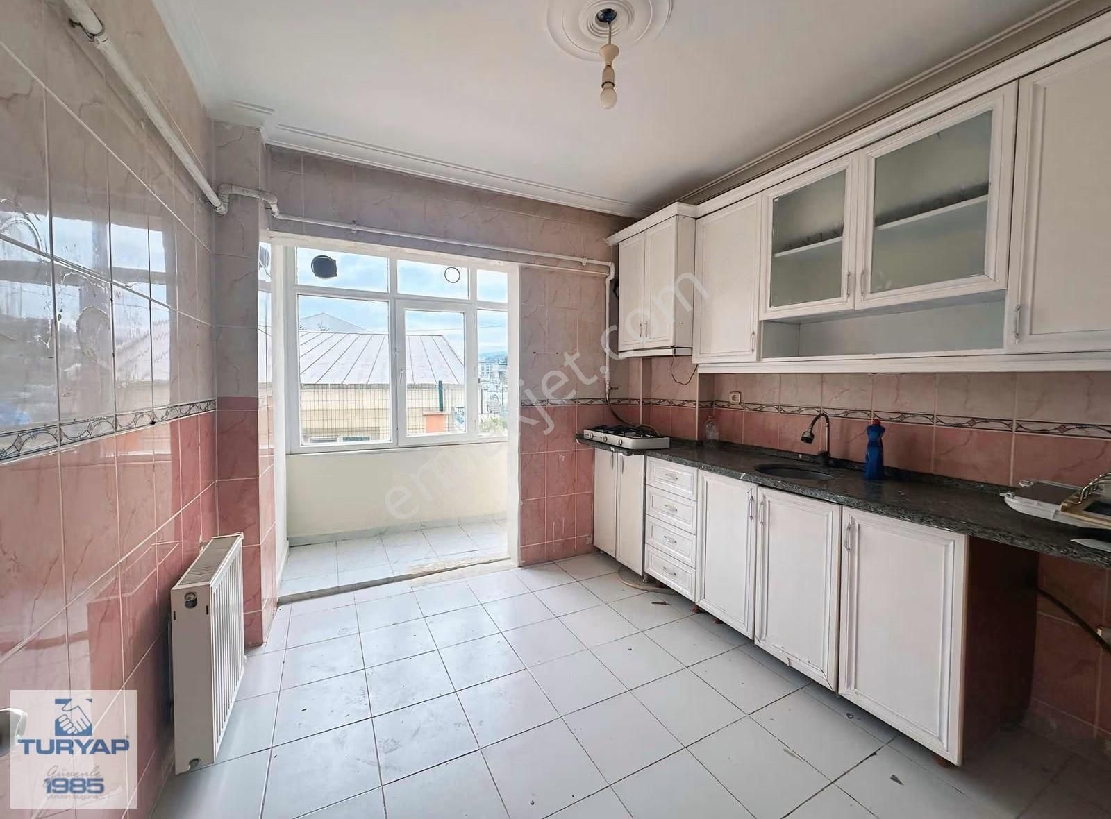 Adnan Menderes Mahallesinde Kiralık 3+1 Daire - Görsel 7