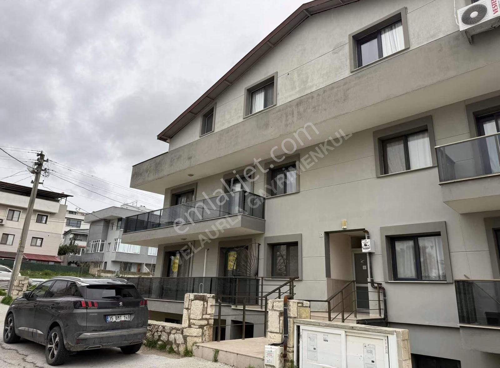 Urla Merkez'de Kiralık 2,5+1 Daire - Görsel 9