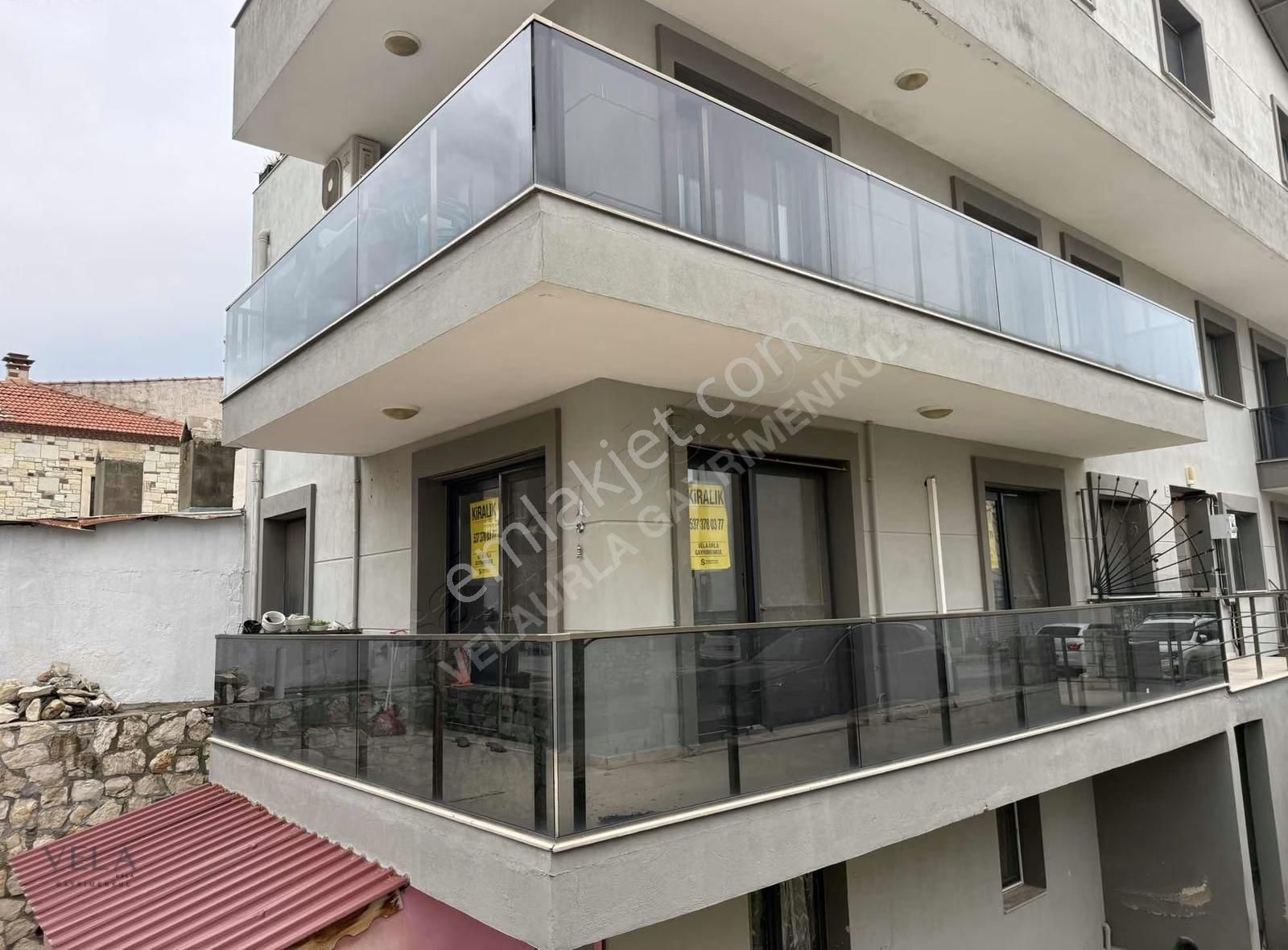 Urla Merkez'de Kiralık 2,5+1 Daire - Görsel 3