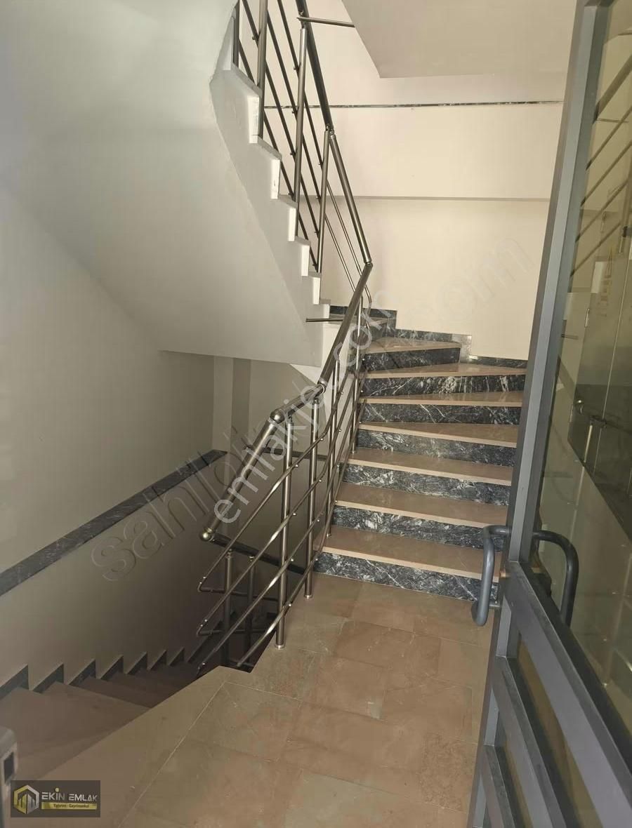 Karatay Saraçoğlu Center'da Satılık 3+1 Lüks Daire - Görsel 7