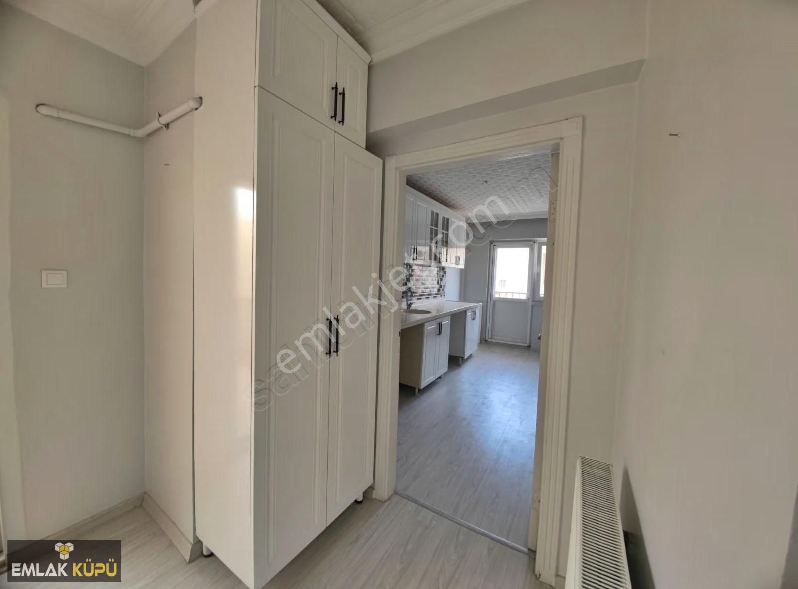 Süvari Mah'de Satılık 3+1 Bulvara Yakın Katta Bakımlı Daire - Görsel 7