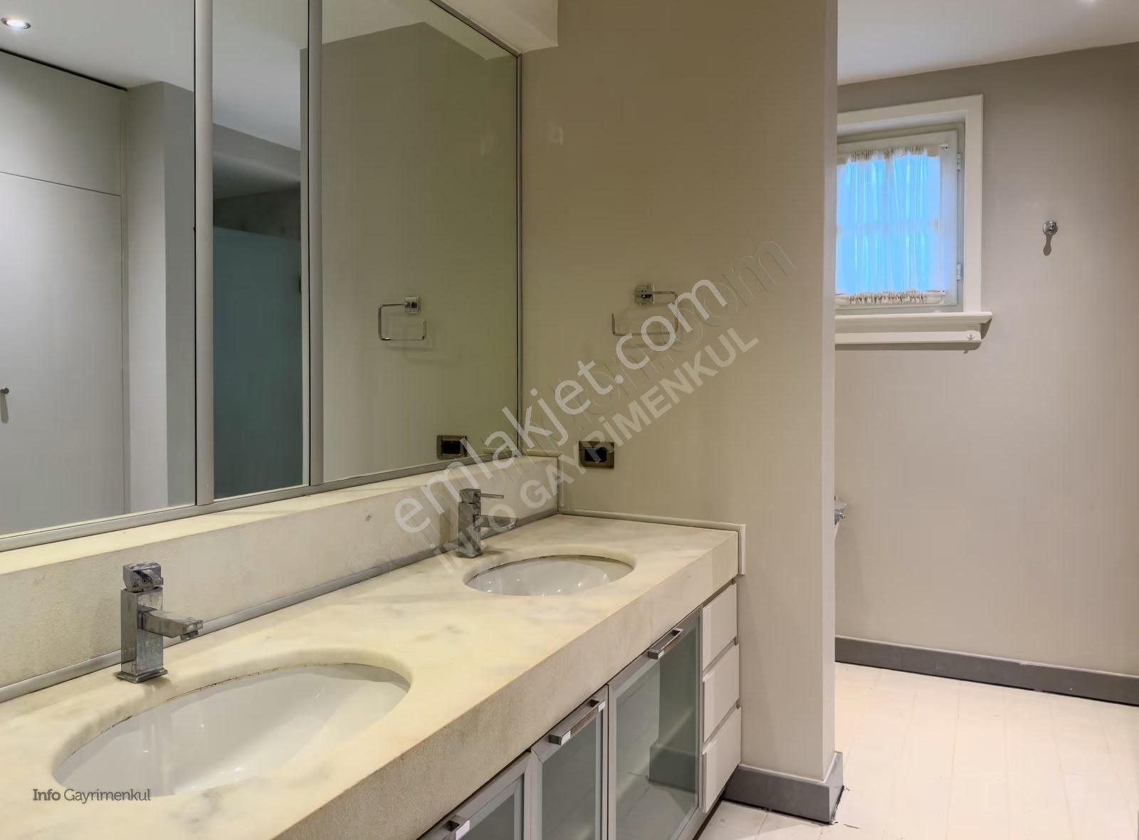 Kemer Country'de Tek Yetkili 4+2 Müstakil Havuzlu Satılık Villa - Görsel 24