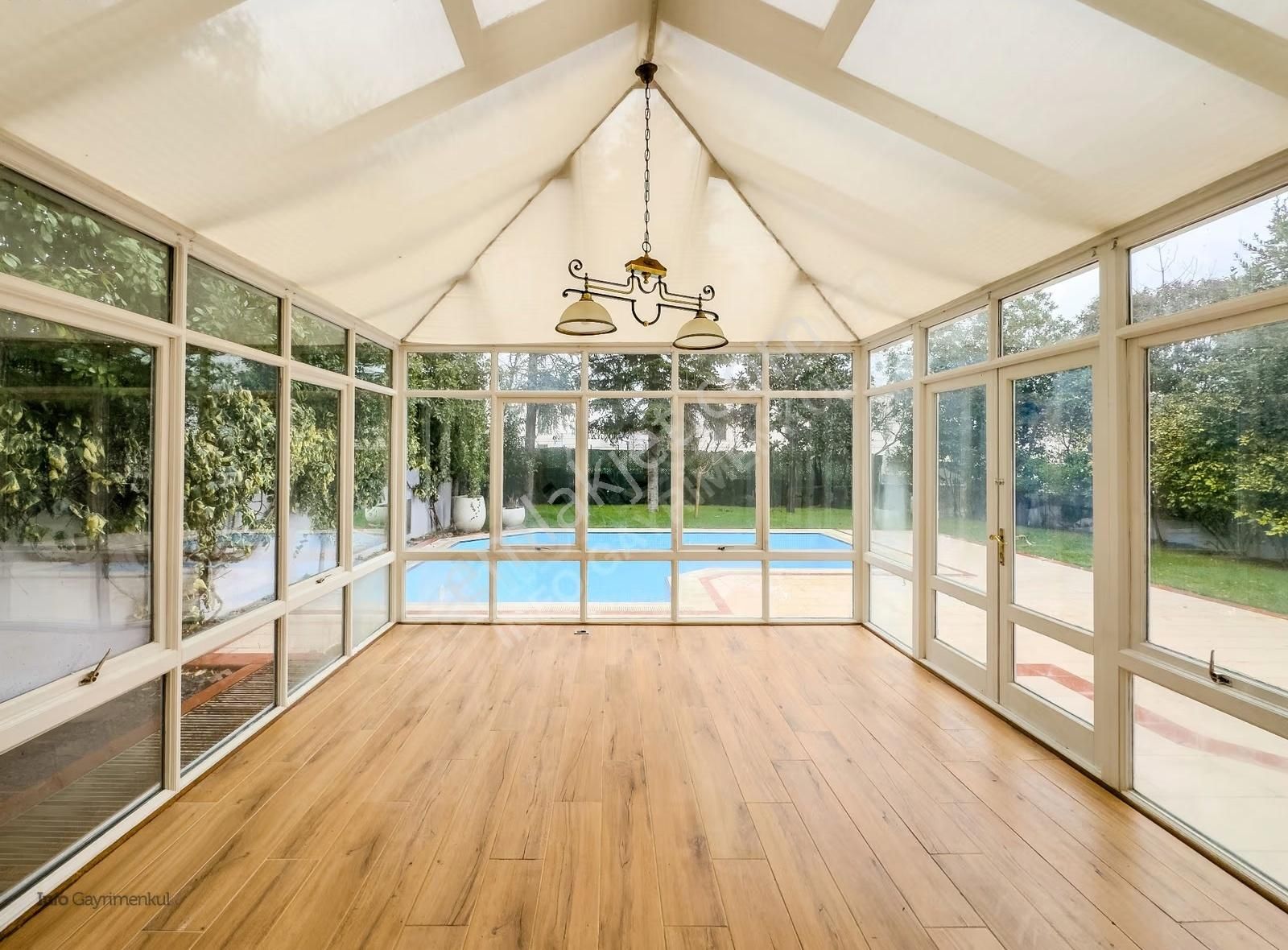 Kemer Country'de Tek Yetkili 4+2 Müstakil Havuzlu Satılık Villa - Görsel 18