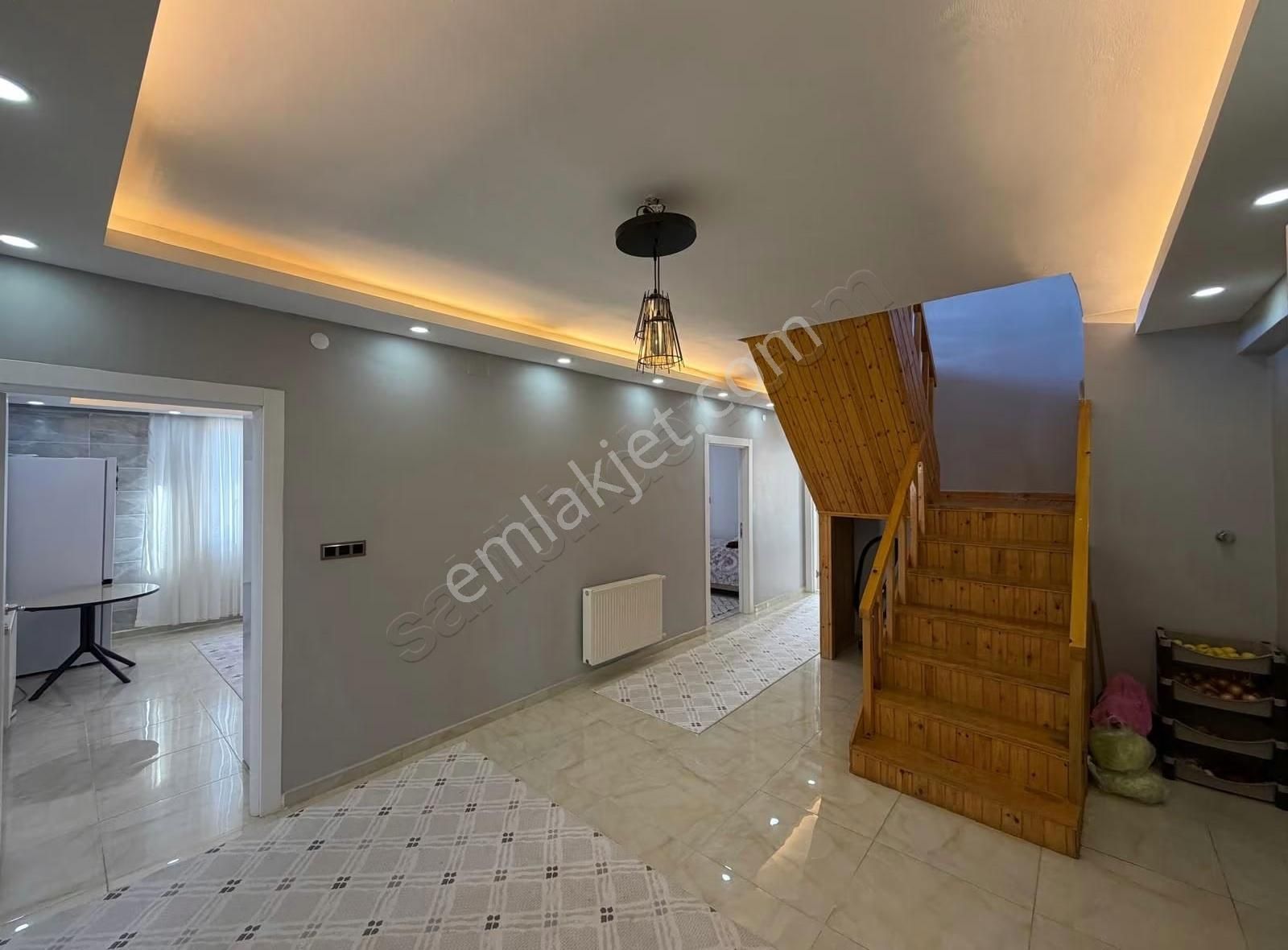 Cadde 17 Emlaktan 4+2 Masrafsız Manzaralı Dublex - Görsel 32