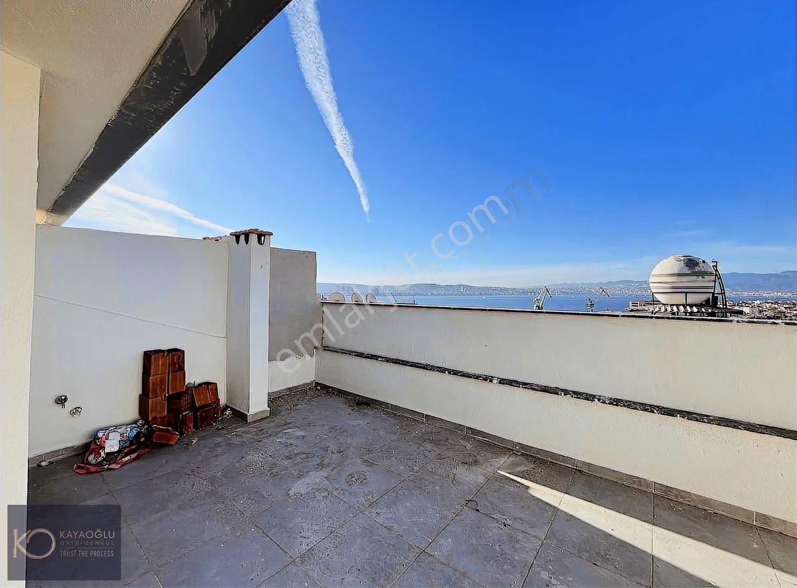 İzban'a Yürüme Mesafesinde Deniz Manzaralı Satılık 3+1 Dubleks - Görsel 30