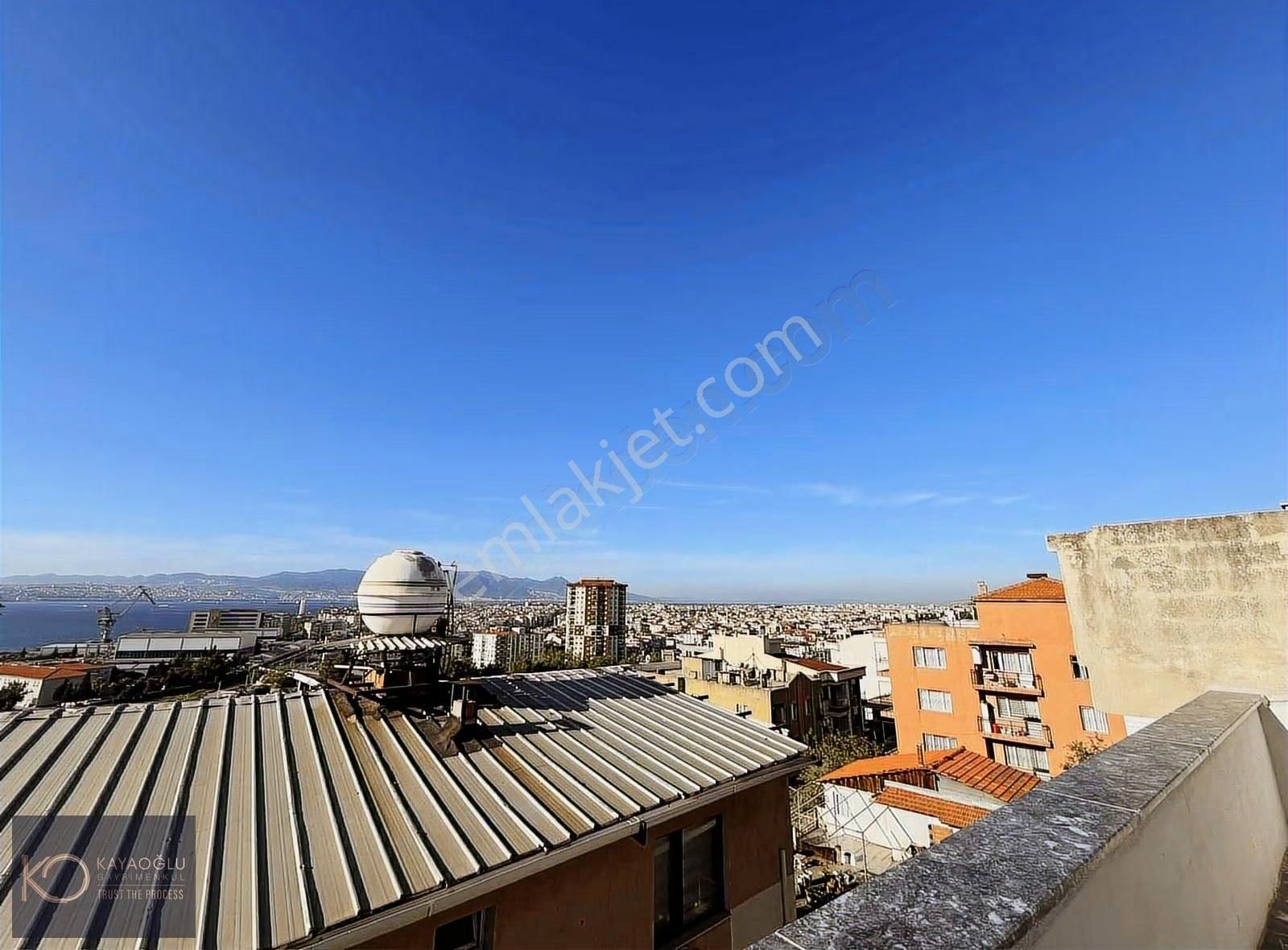 İzban'a Yürüme Mesafesinde Deniz Manzaralı Satılık 3+1 Dubleks - Görsel 16