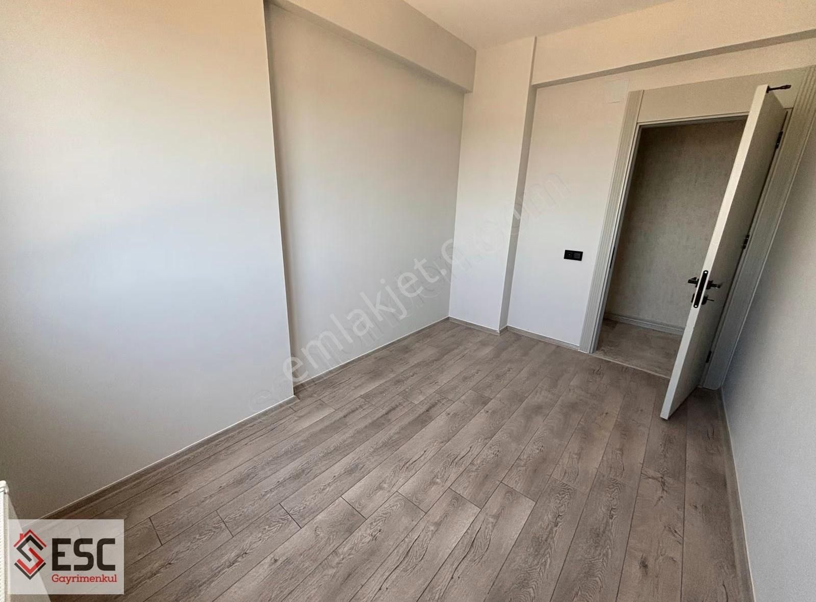 Esc'den Geniş Peyzajlı B.mutfak 3+1 Lüks Daire Esc2087 - Görsel 13