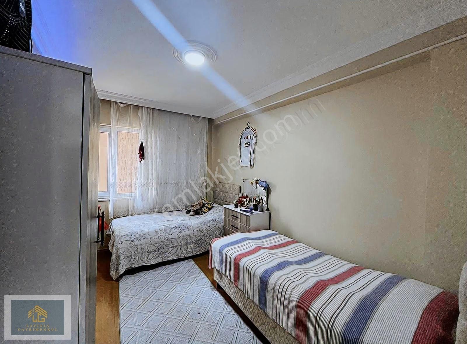 Lavınıa'dan Merkezde Kapalı Mutfak Arakat Satılık 3+1 Daire - Görsel 22