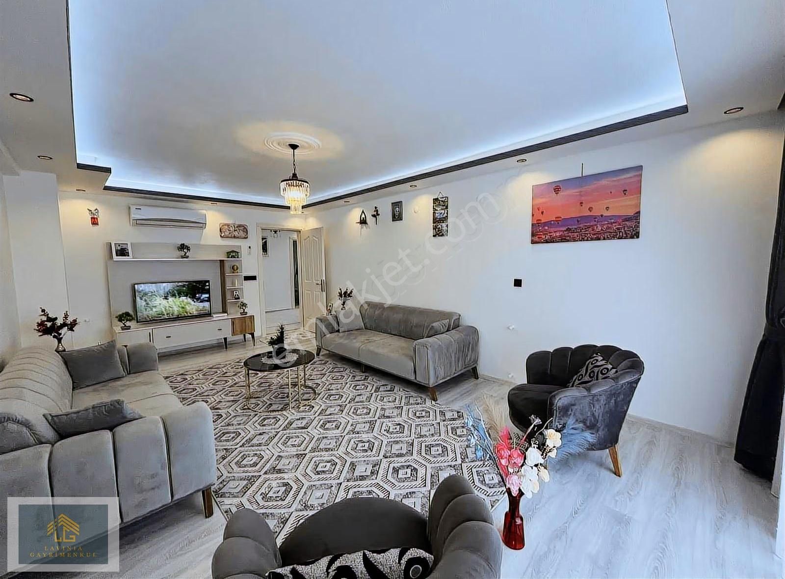 Lavınıa'dan Merkezde Kapalı Mutfak Arakat Satılık 3+1 Daire - Görsel 12