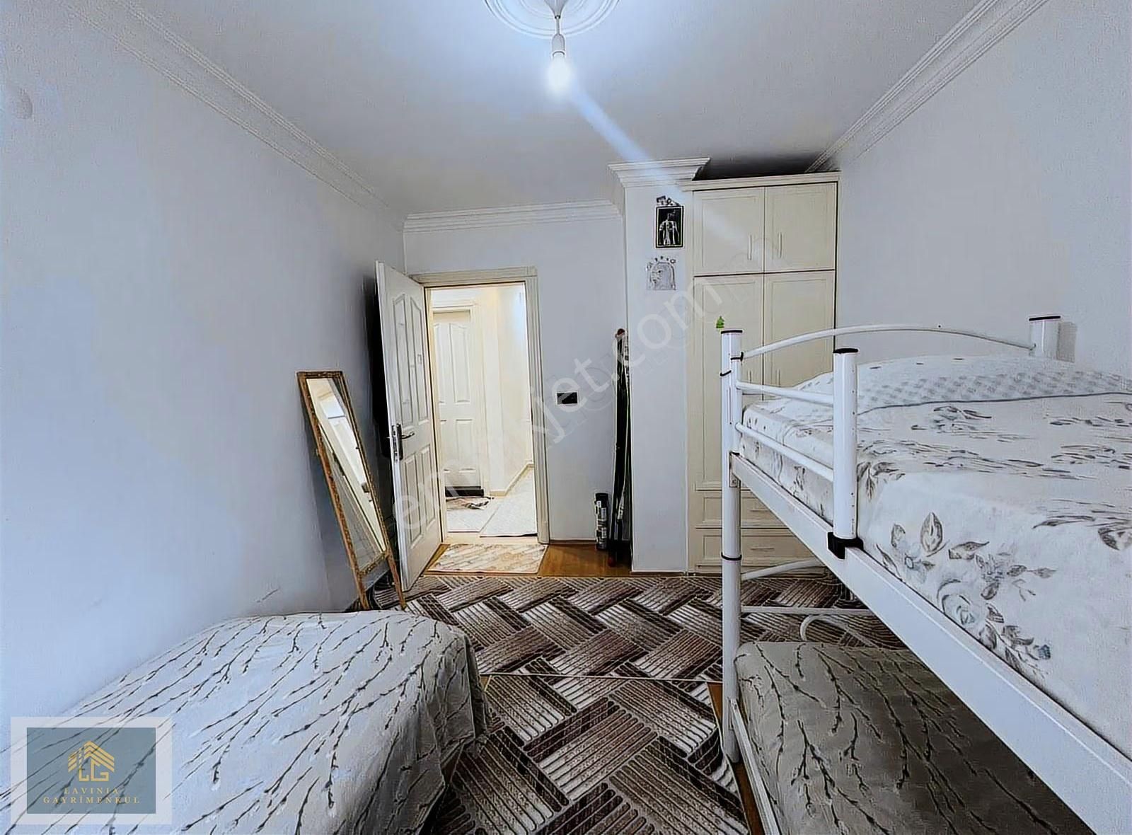 Lavınıa'dan Merkezde Kapalı Mutfak Arakat Satılık 3+1 Daire - Görsel 4