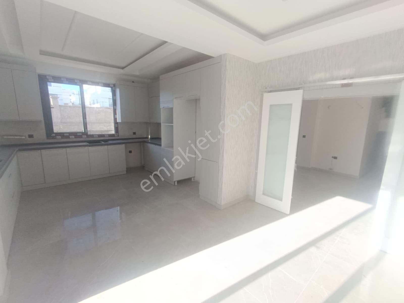 450 Evler De Satılık 6+1 Tripleks Villa - Görsel 4