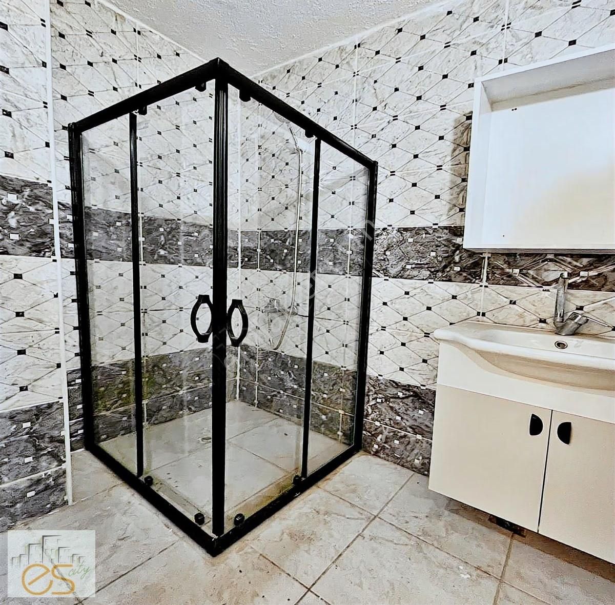 Pınar Mahallesinde Kat Mülkiyetli 2+1 Bahçeli Bahçe Katı - Görsel 2