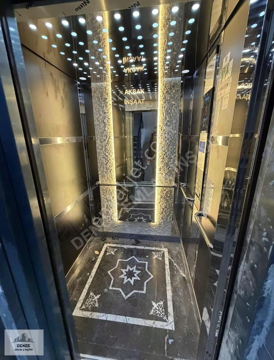 Sancaktepe Yenidoğan'da Satılık 5+1 Üst Dubleks Daire - Görsel 2